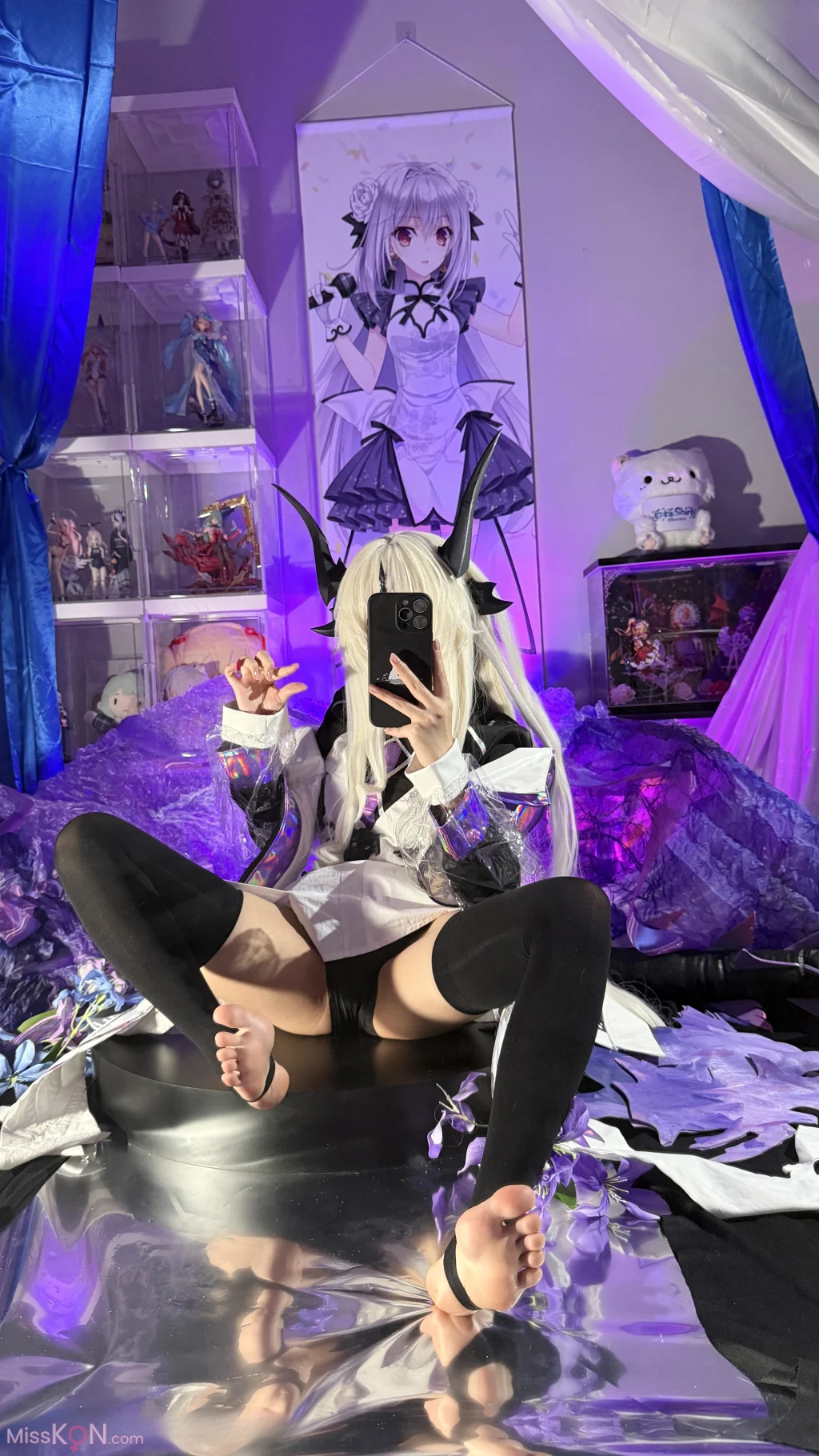 Coser@白栎Shirly: 死芒 (148 photos + 25 videos)