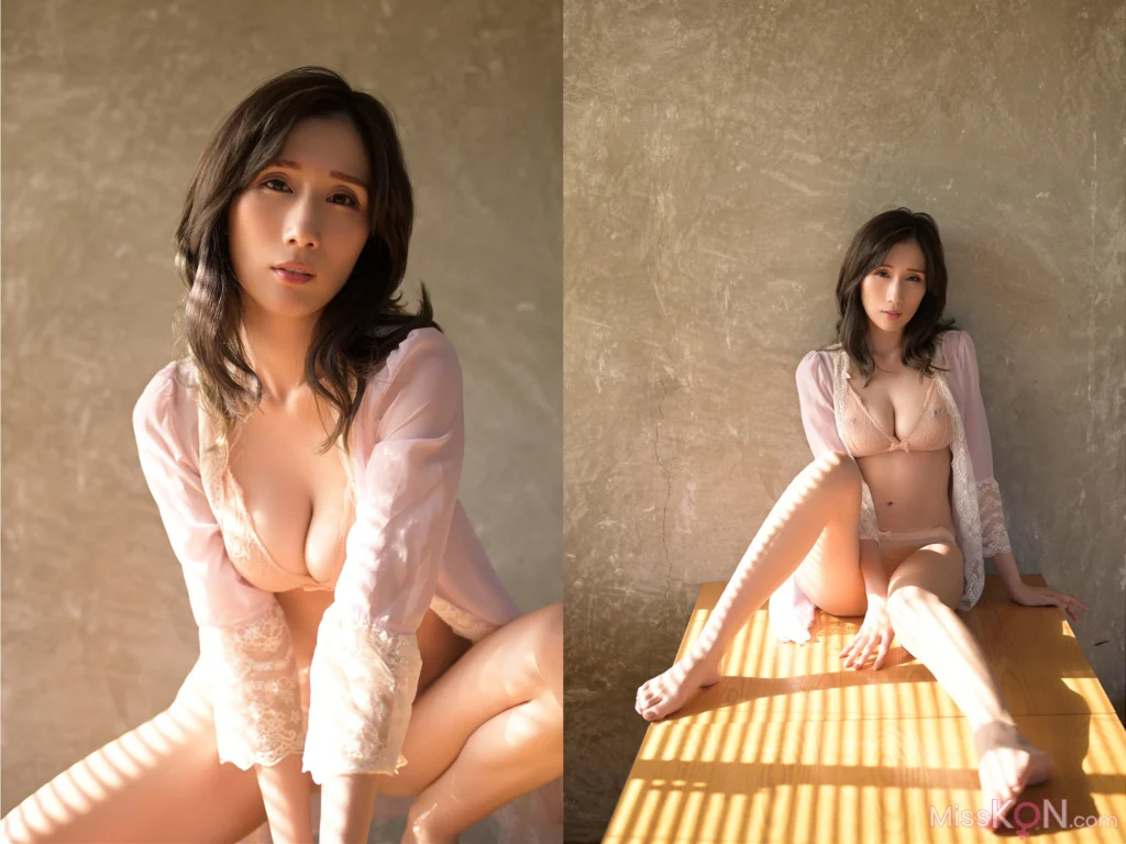 [JP] JULIA: FRIDAYデジタル写真集 神秘的美裸身 Vol.1+2 (65 photos)