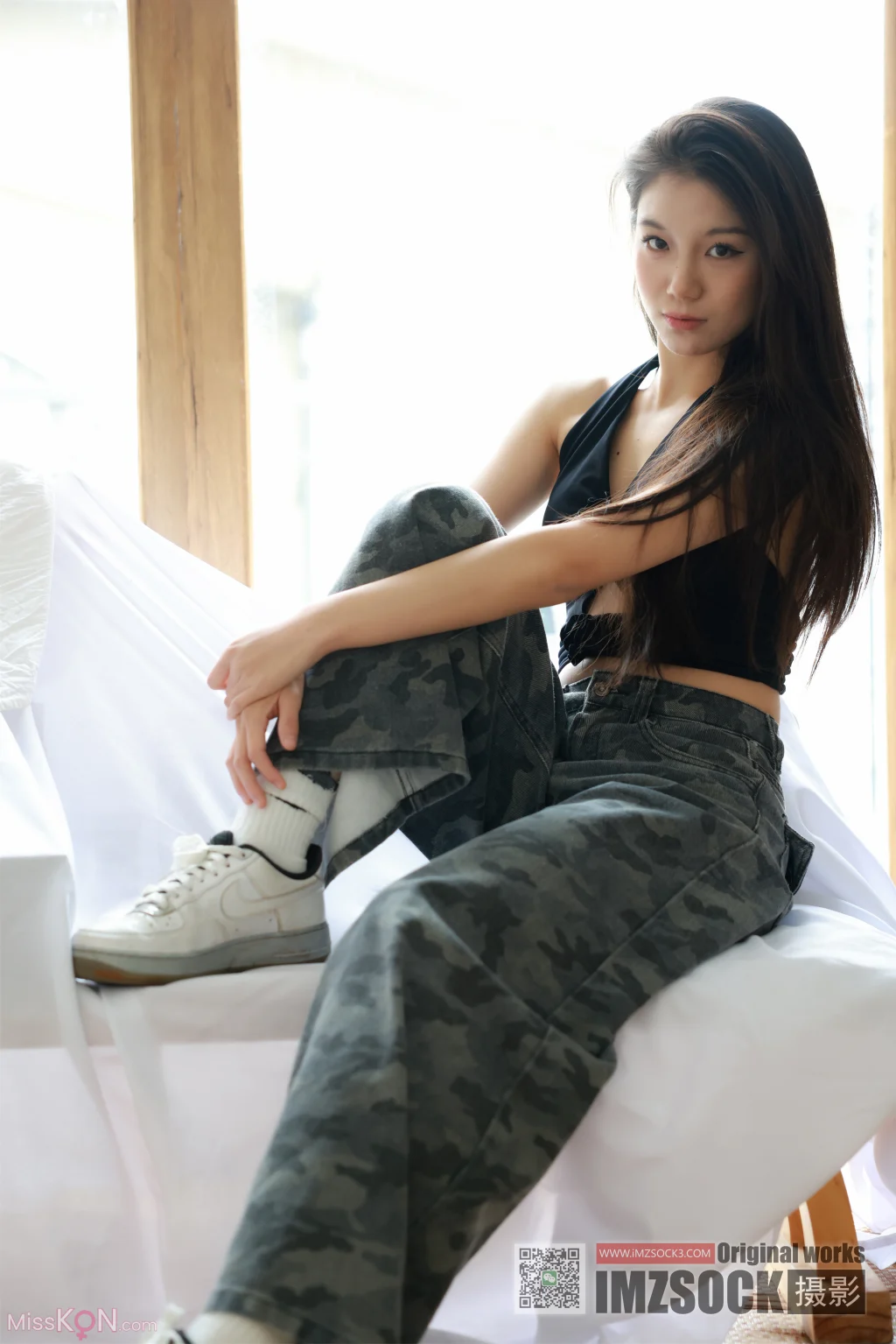 [MZSOCK爱美足] No.376: 晨晨 (80 photos)
