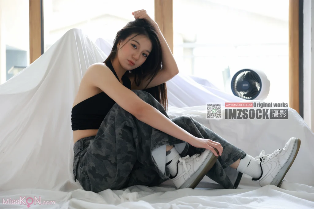 [MZSOCK爱美足] No.376: 晨晨 (80 photos) – Page 2