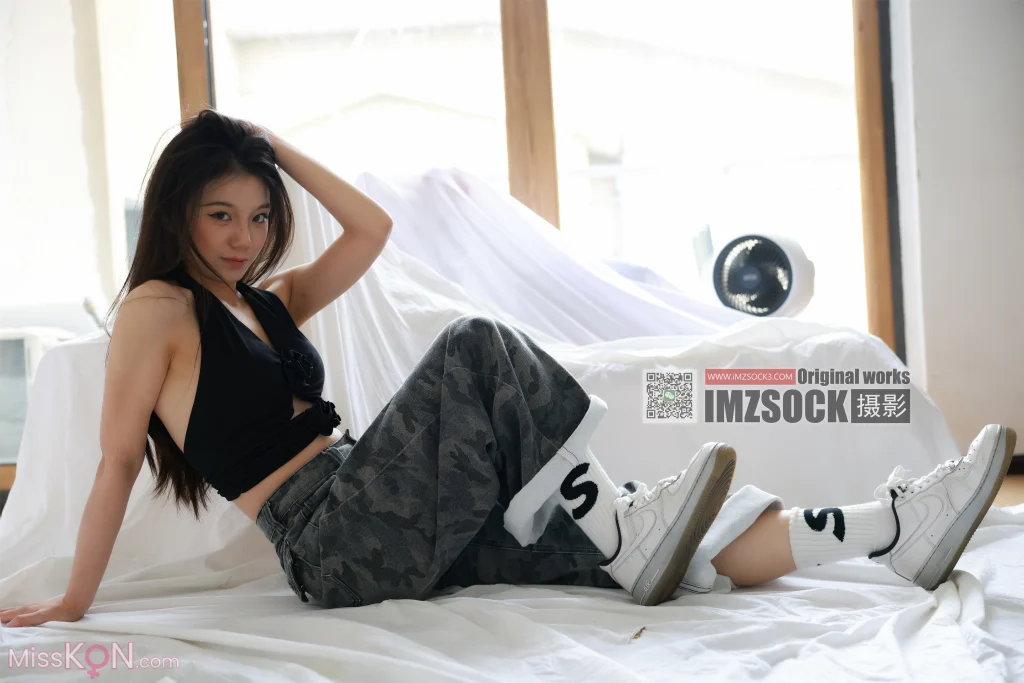[MZSOCK爱美足] No.376: 晨晨 (80 photos) – Page 2