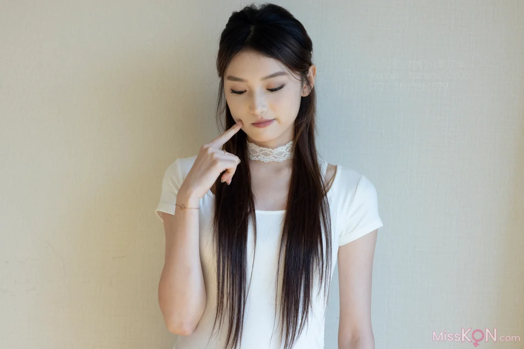 [她们印象] No.043: 南希 (110 photos + 1 video)