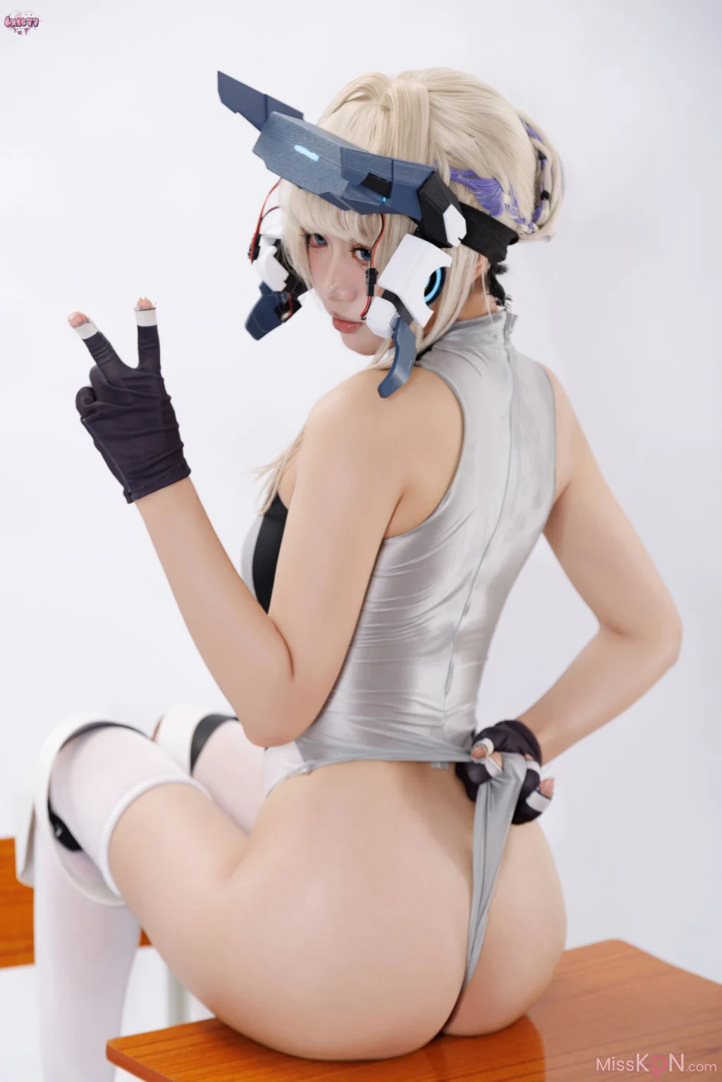 Coser@柒柒要乖哦: 蔚蓝档案 飞鸟马时 竞泳 (64 photos)