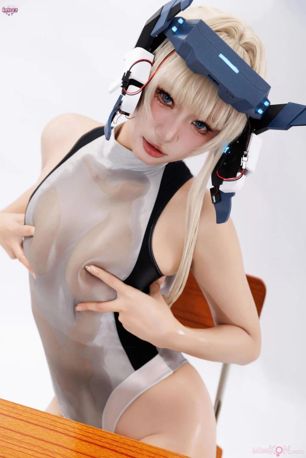 Coser@柒柒要乖哦: 蔚蓝档案 飞鸟马时 竞泳 (64 photos)