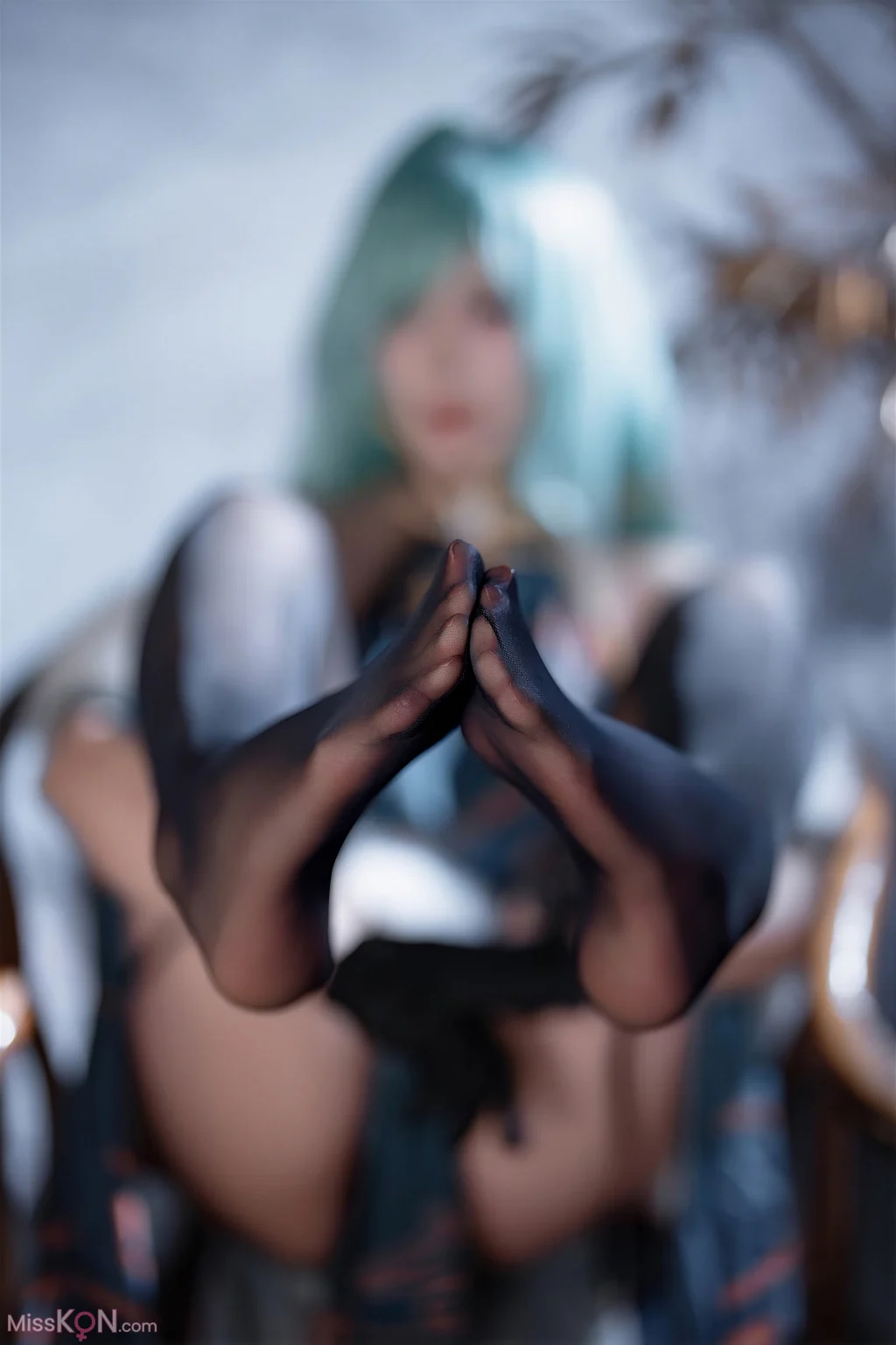Coser@轩萧学姐: 碧蓝航线 莫斯科旗袍 (50 photos)