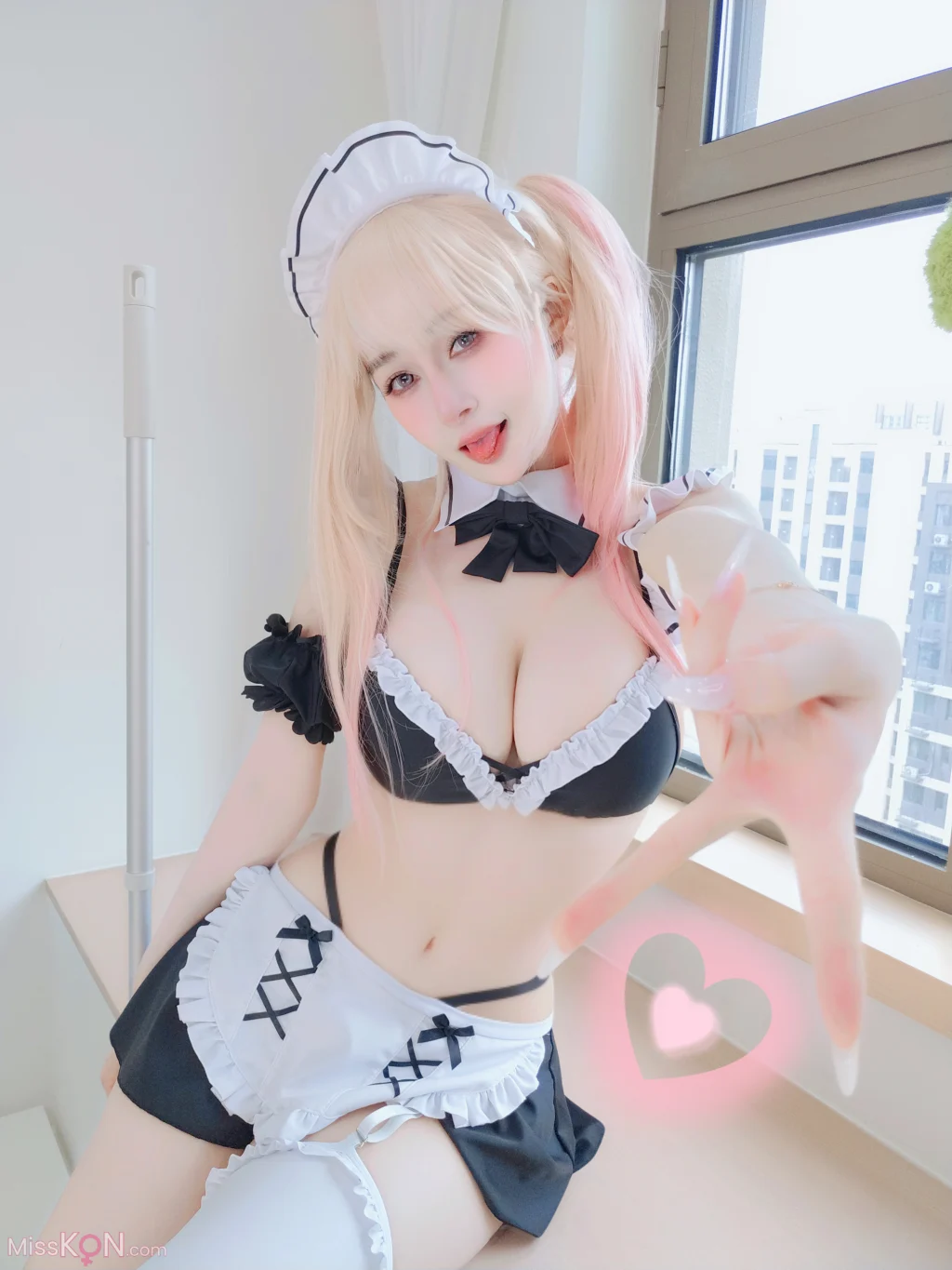 Coser@白银81: 2025年12月会员合集（15套） (144 photos + 1 video)
