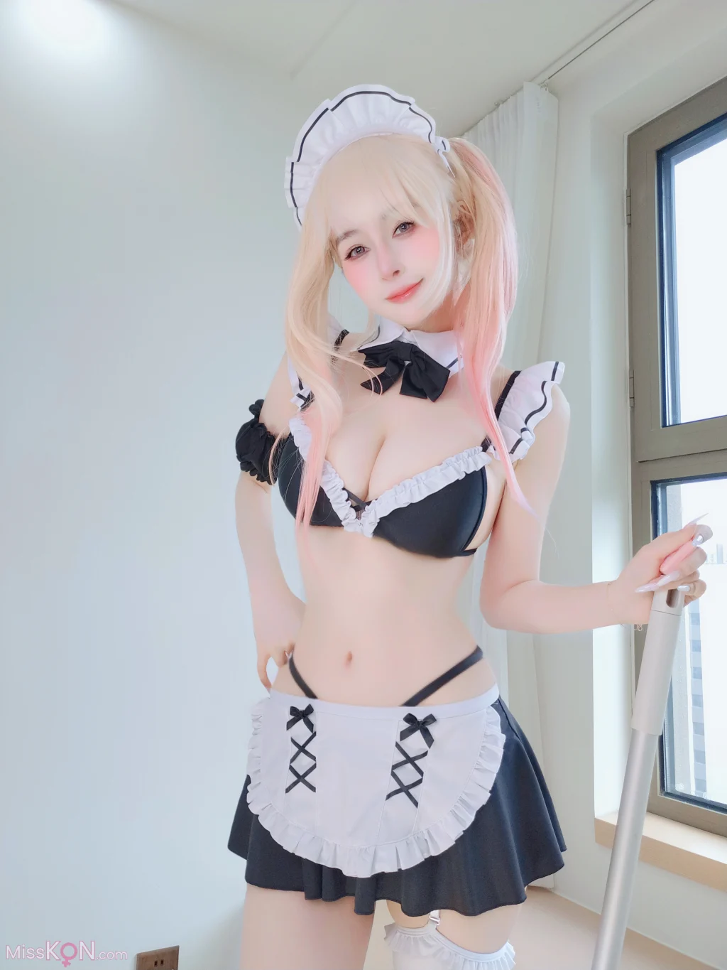 Coser@白银81: 2025年12月会员合集（15套） (144 photos + 1 video)