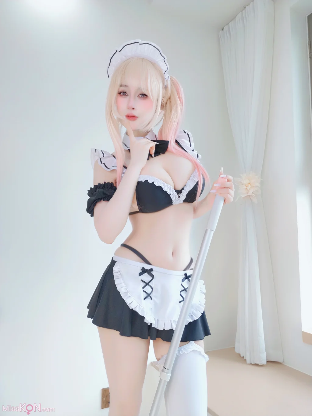 Coser@白银81: 2025年12月会员合集（15套） (144 photos + 1 video)