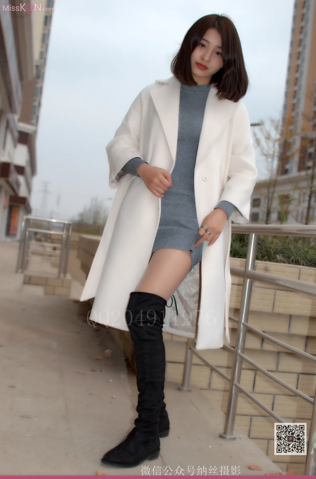 [NS纳丝摄影] No.042: 李媛媛 车内肉丝美臀 (81 photos)