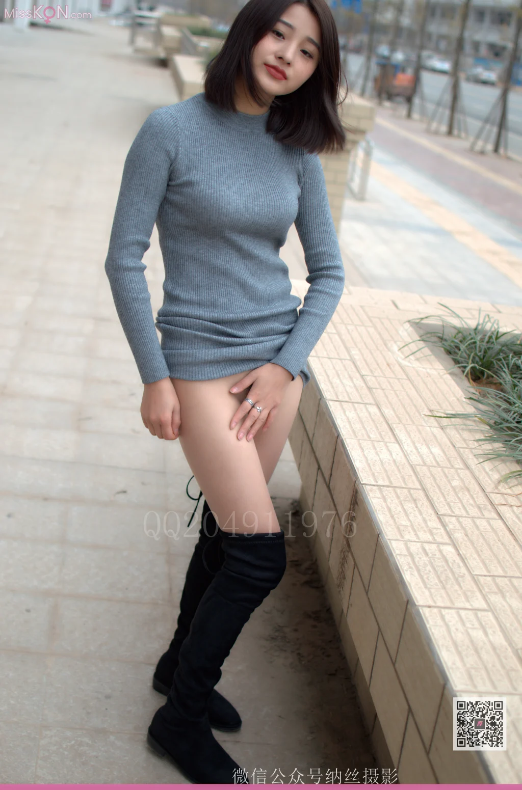 [NS纳丝摄影] No.042: 李媛媛 车内肉丝美臀 (81 photos)