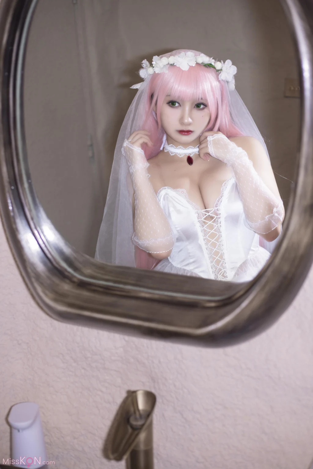Coser@洛璃LoLiSAMA: 02花嫁 (63 photos)