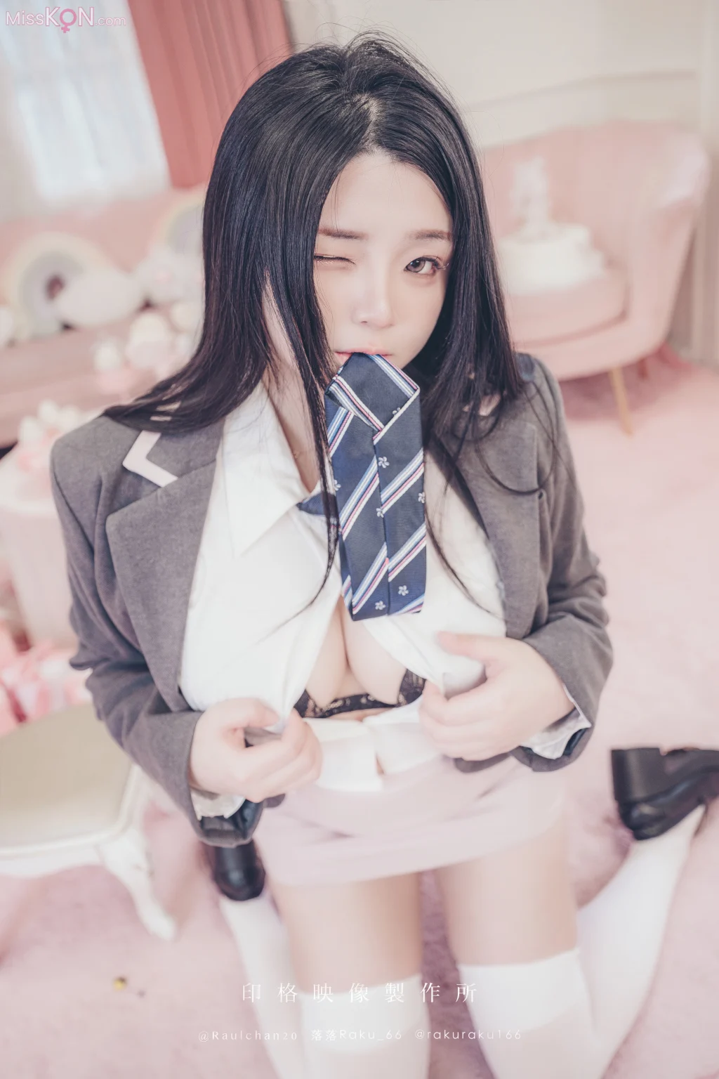 Coser@落落Raku: Wink (74 photos + 1 video) – Page 2