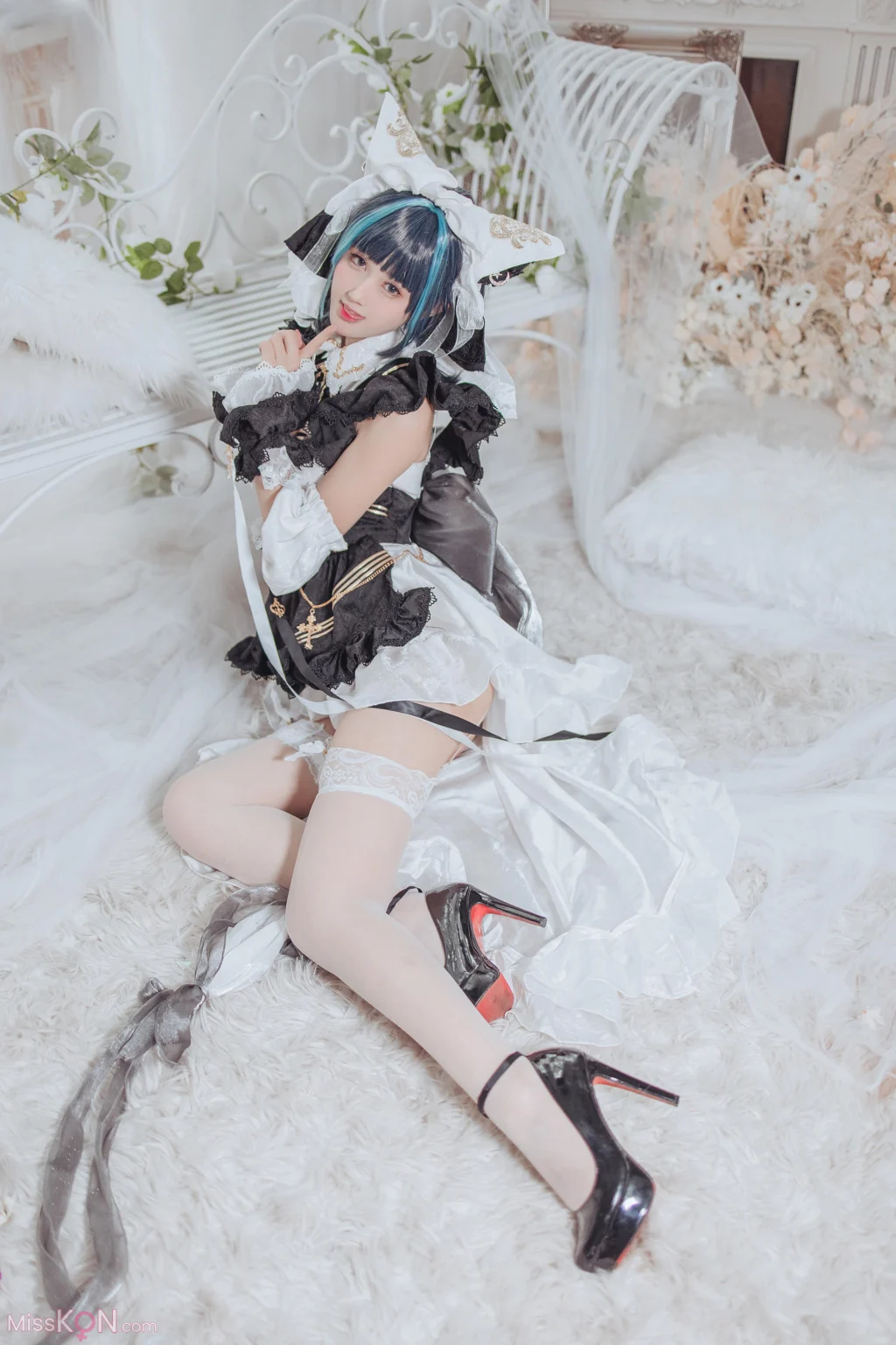 Coser@羽生三未: 碧蓝航线 柴郡 (35 photos)