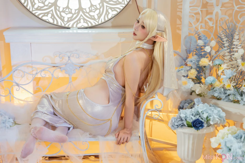 Coser@云溪溪 (Yunx1x1) & 奶桃桃: 光之语 (80 photos + 1 video)