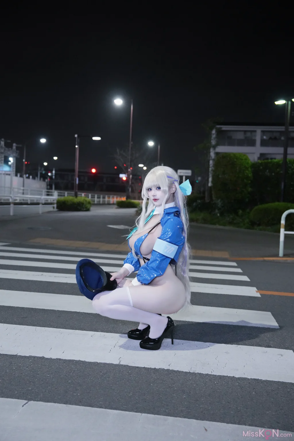 Coser@幼愛Youmeko: 蔚蓝档案 飞鸟马时police (15 photos)