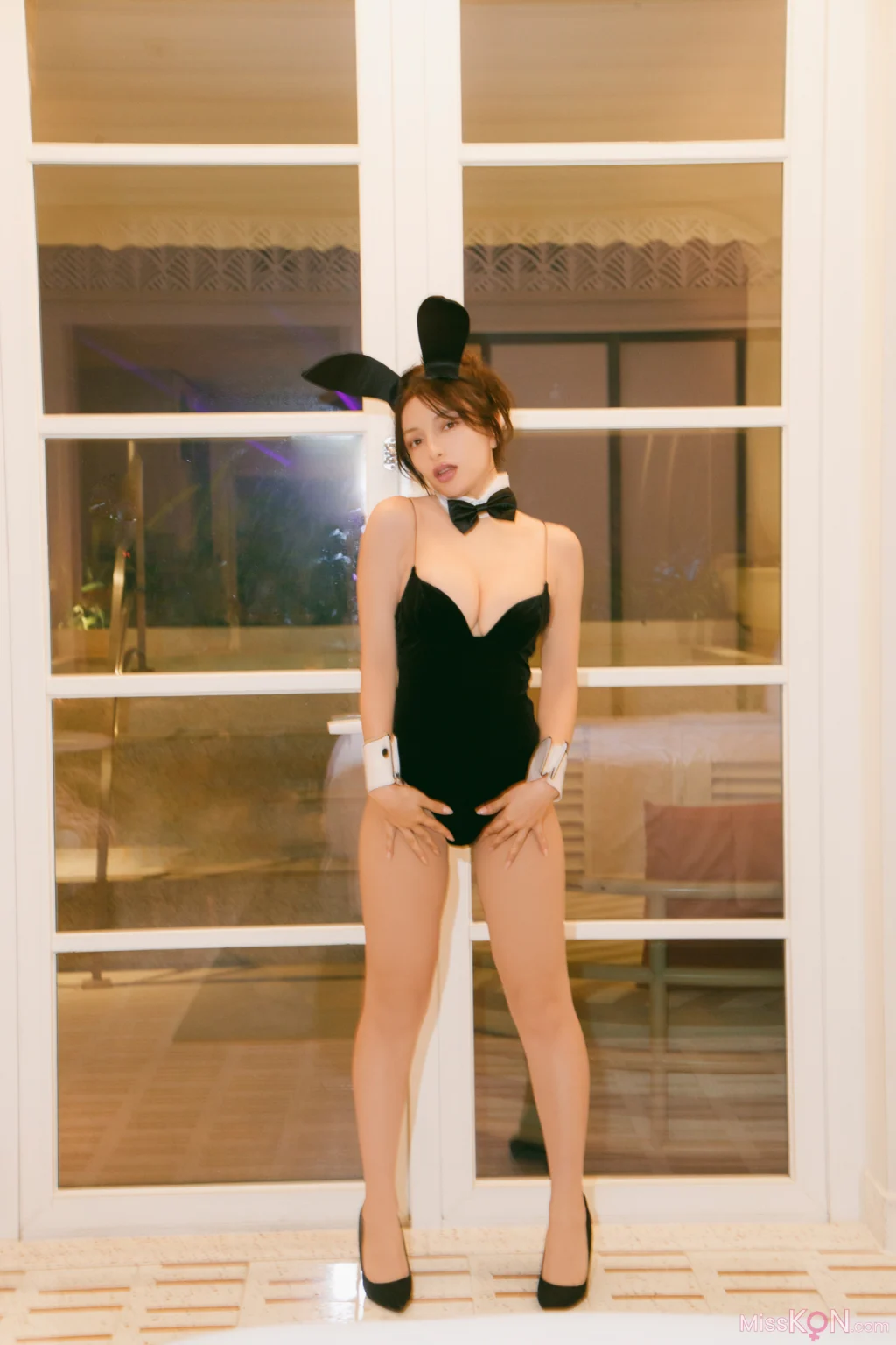[JP] Erika: 【デジタル限定】 エリマリ姉妹1st写真集 fericire オール未公開Edition (168 photos)