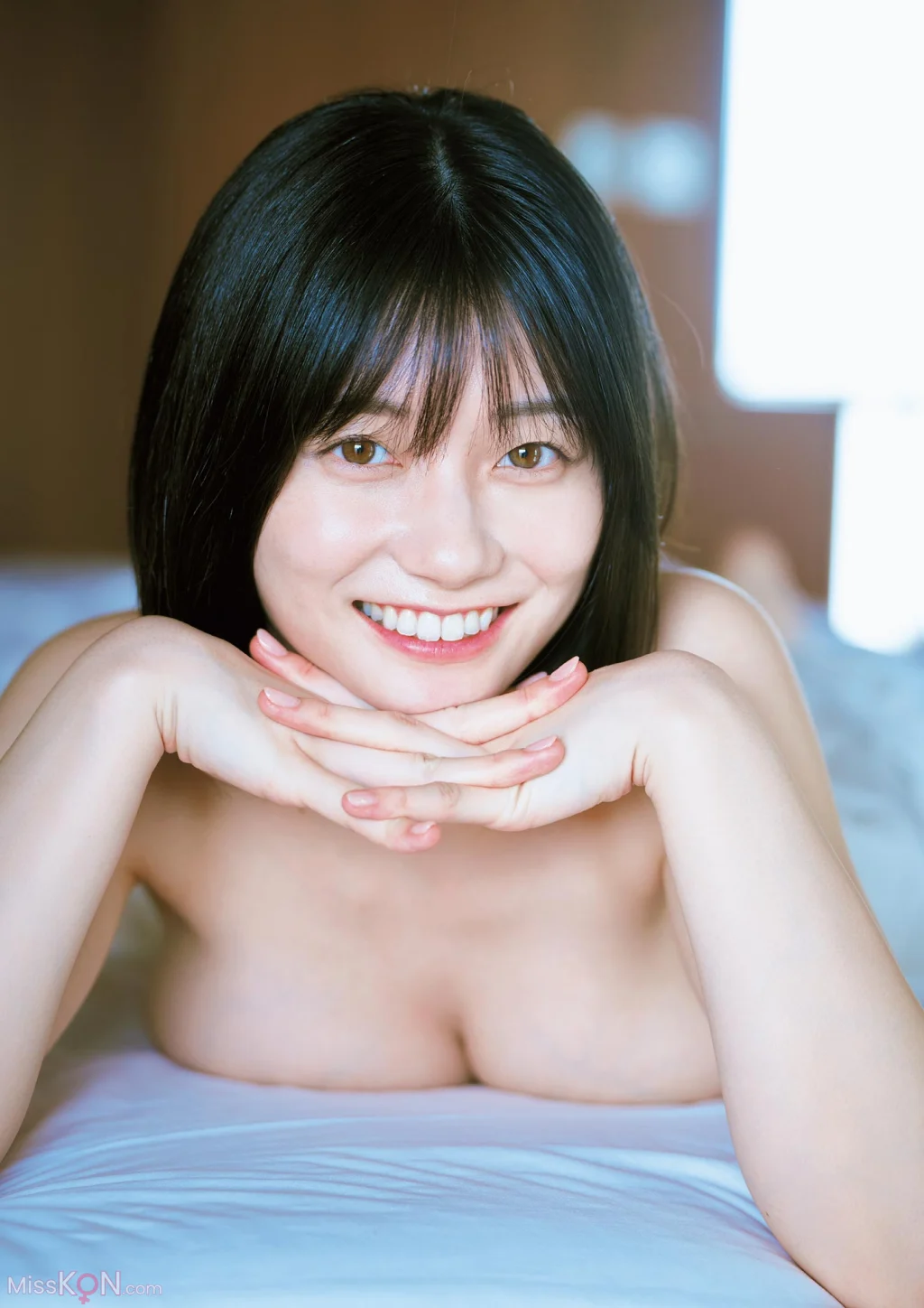 [JP] Kanna Seto (瀬戸環奈): 【電子版限定30ページ増】 1st写真集 Emerald (147 photos) – Page 3