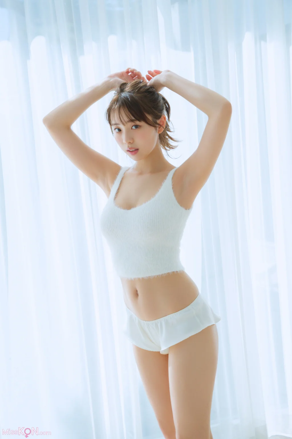 [JP] Kikuchi Hina (菊地姫奈): FRIDAYデジタル写真集 「Ｓｐｏｔｌｉｇｈｔ」ｖｏｌ．１ (54 photos) – Page 2