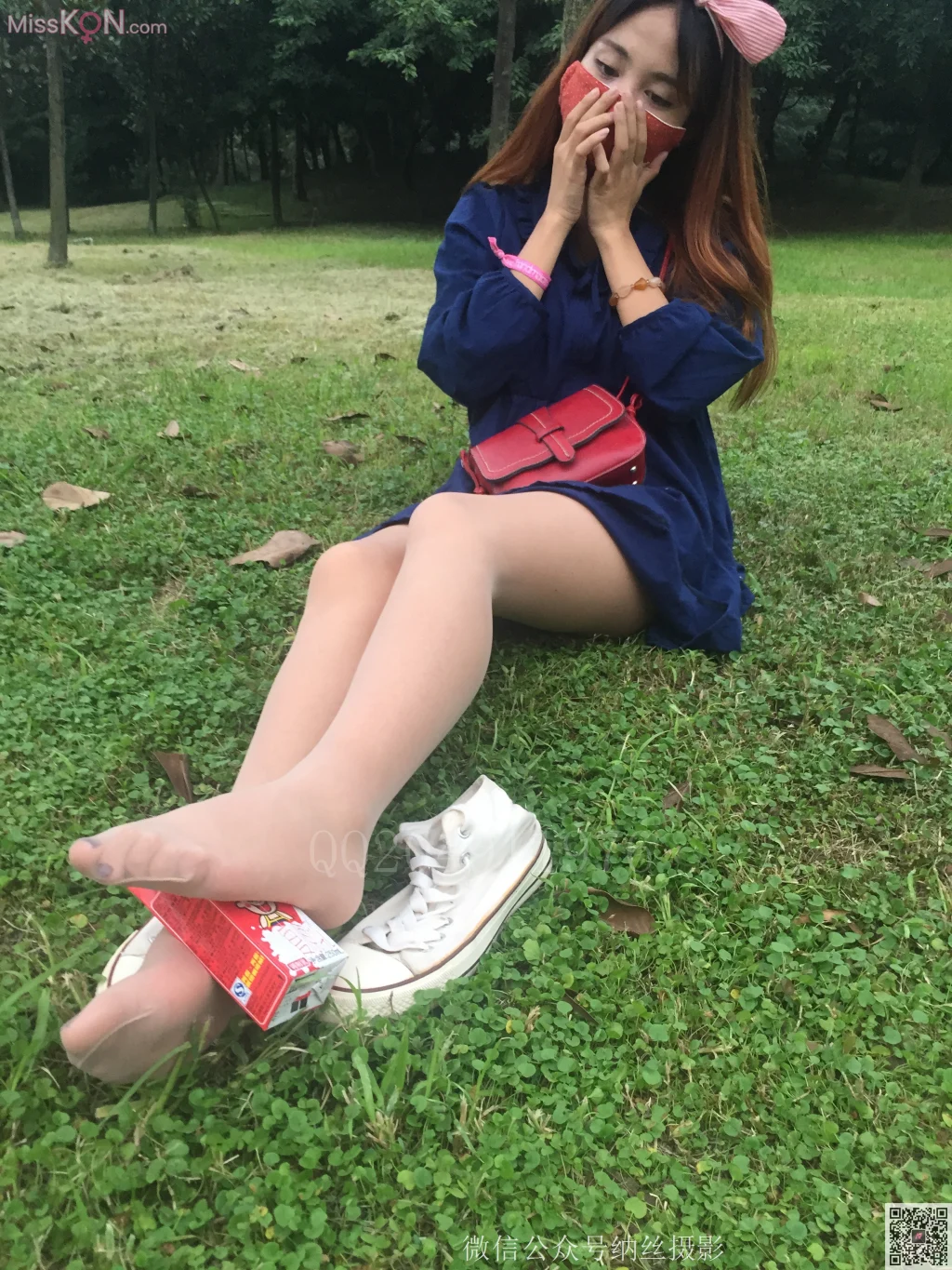 [NS纳丝摄影] No.048: 璐璐 萌妹子肉丝美腿 (82 photos) – Page 2