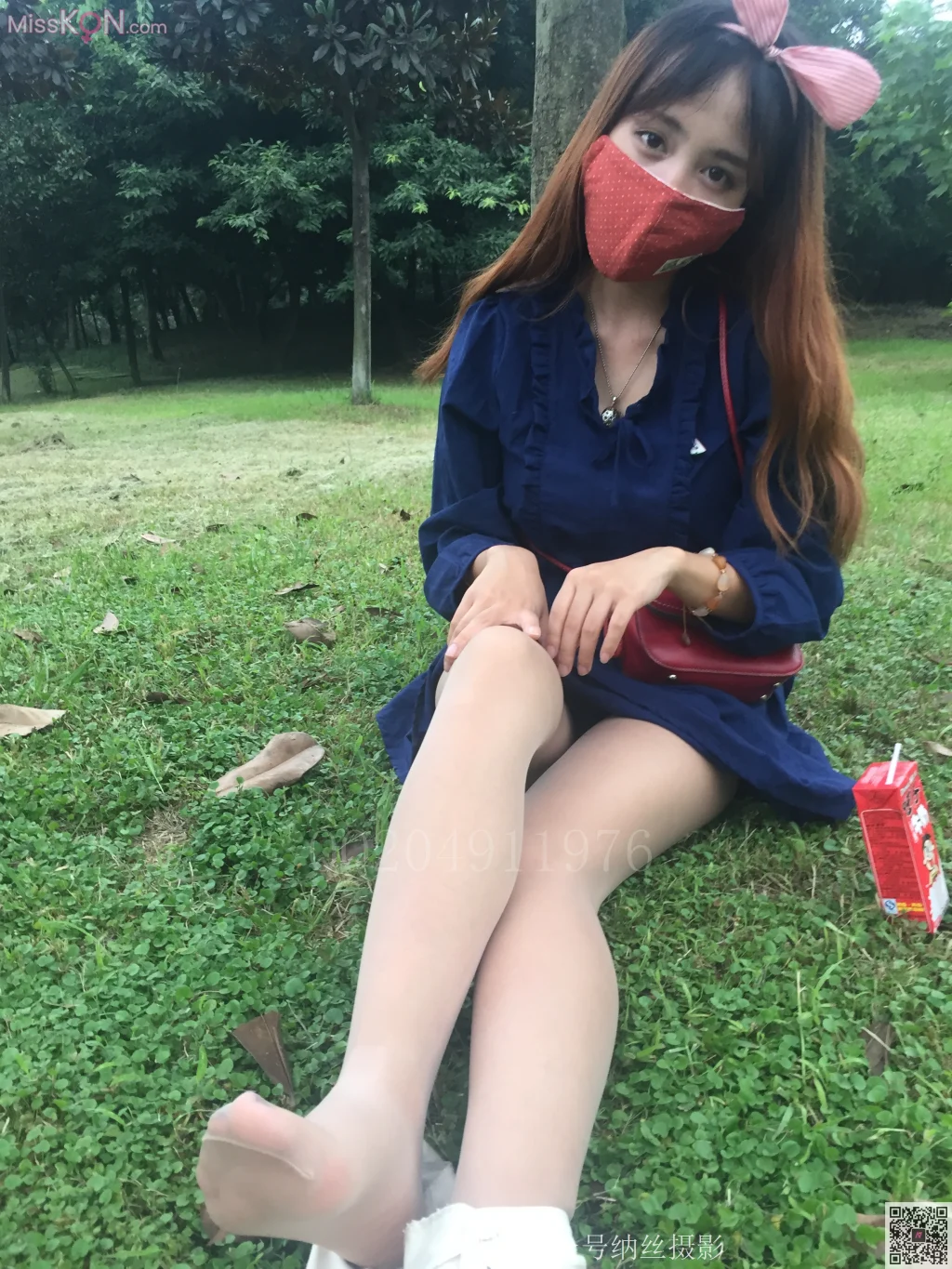 [NS纳丝摄影] No.048: 璐璐 萌妹子肉丝美腿 (82 photos) – Page 2