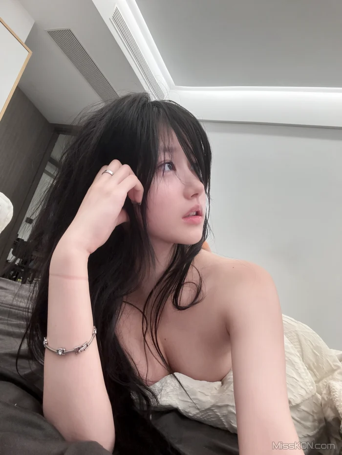 [OtherXXX] 小屁大王(屁小六): 极品福利姬裸舞合集 (118 photos + 252 videos) – Page 2