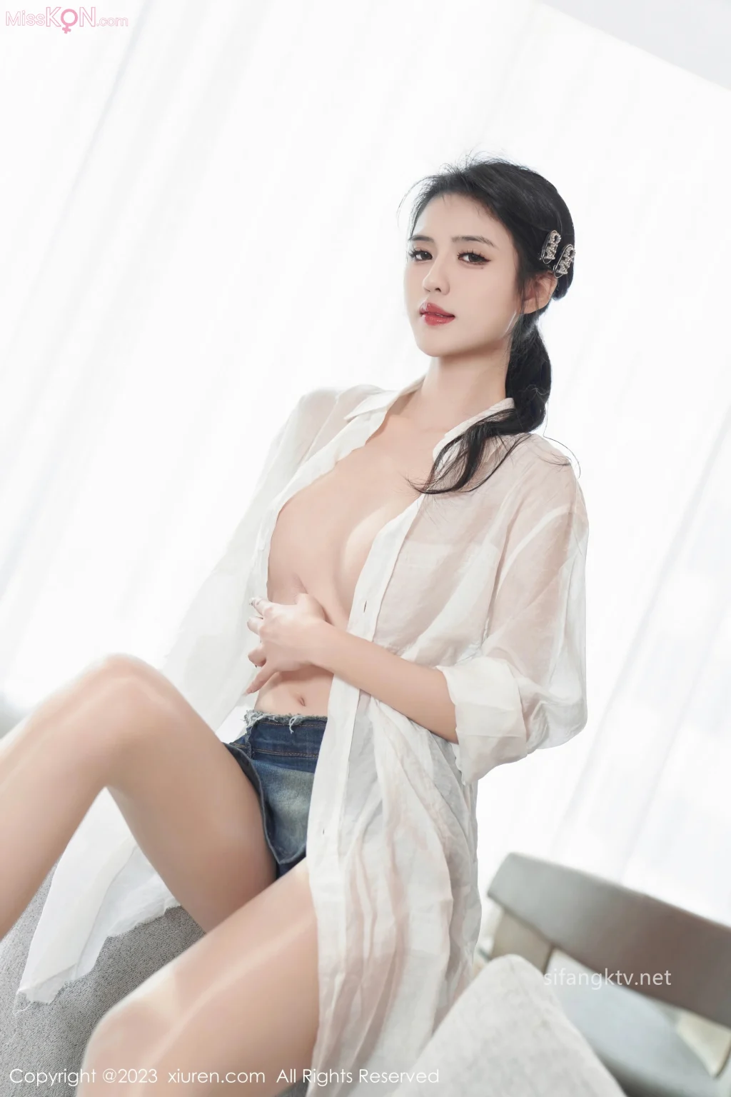 [XR Uncensored] 浅浅Danny: R18 秀人网模特 内购私拍露点流出 (133 photos + 3 videos)