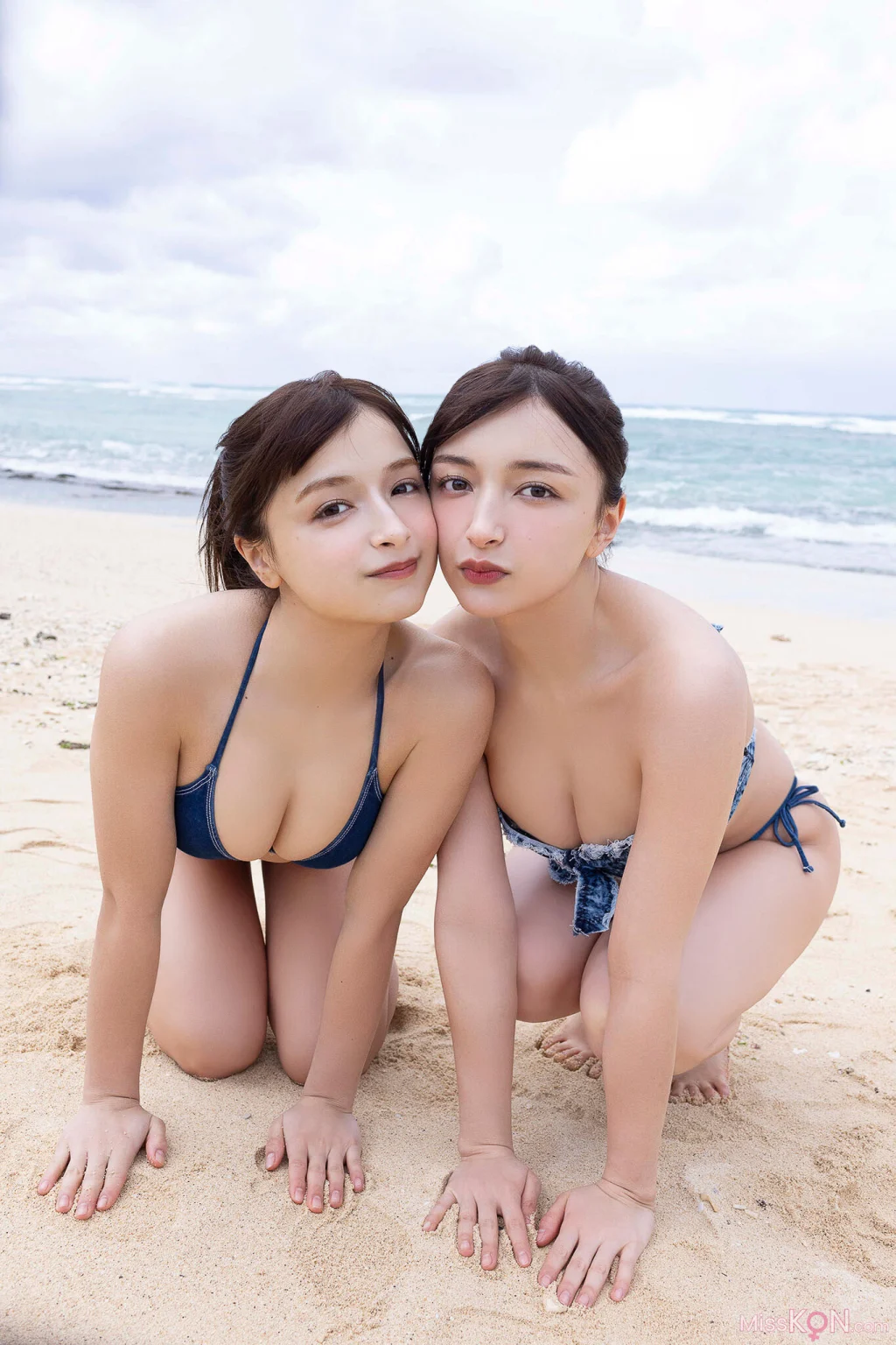 [JP] Marina Momose (百瀬まりな) & Erika: 【増量版 全50P】ヤンマガアザーっす！＜ＹＭ２０２５年１６号未公開カット＞ ヤンマガデジタル写真集 (54 photos) – Page 2