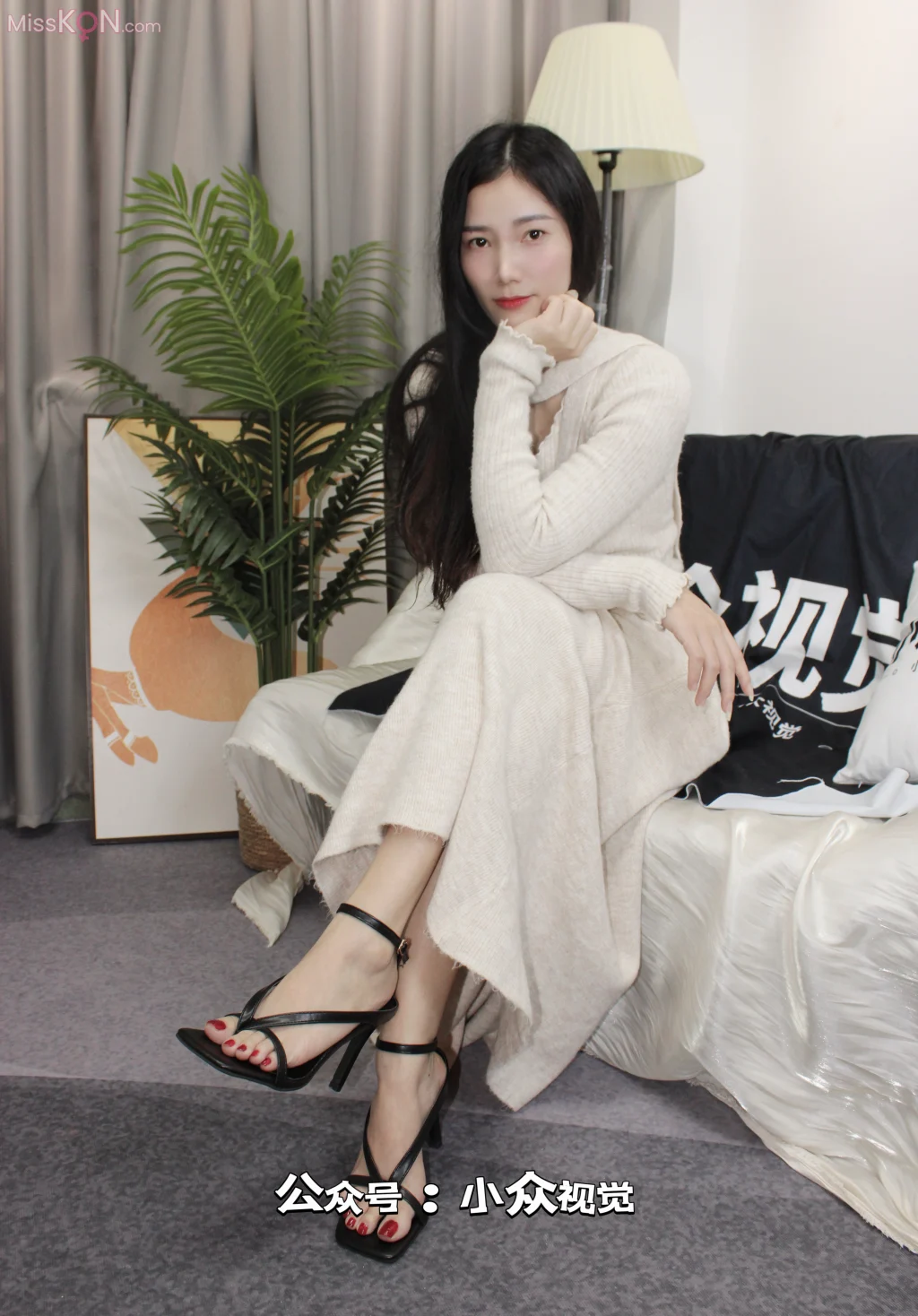 [小众视觉] No.032: 思姐 (111 photos + 1 video)