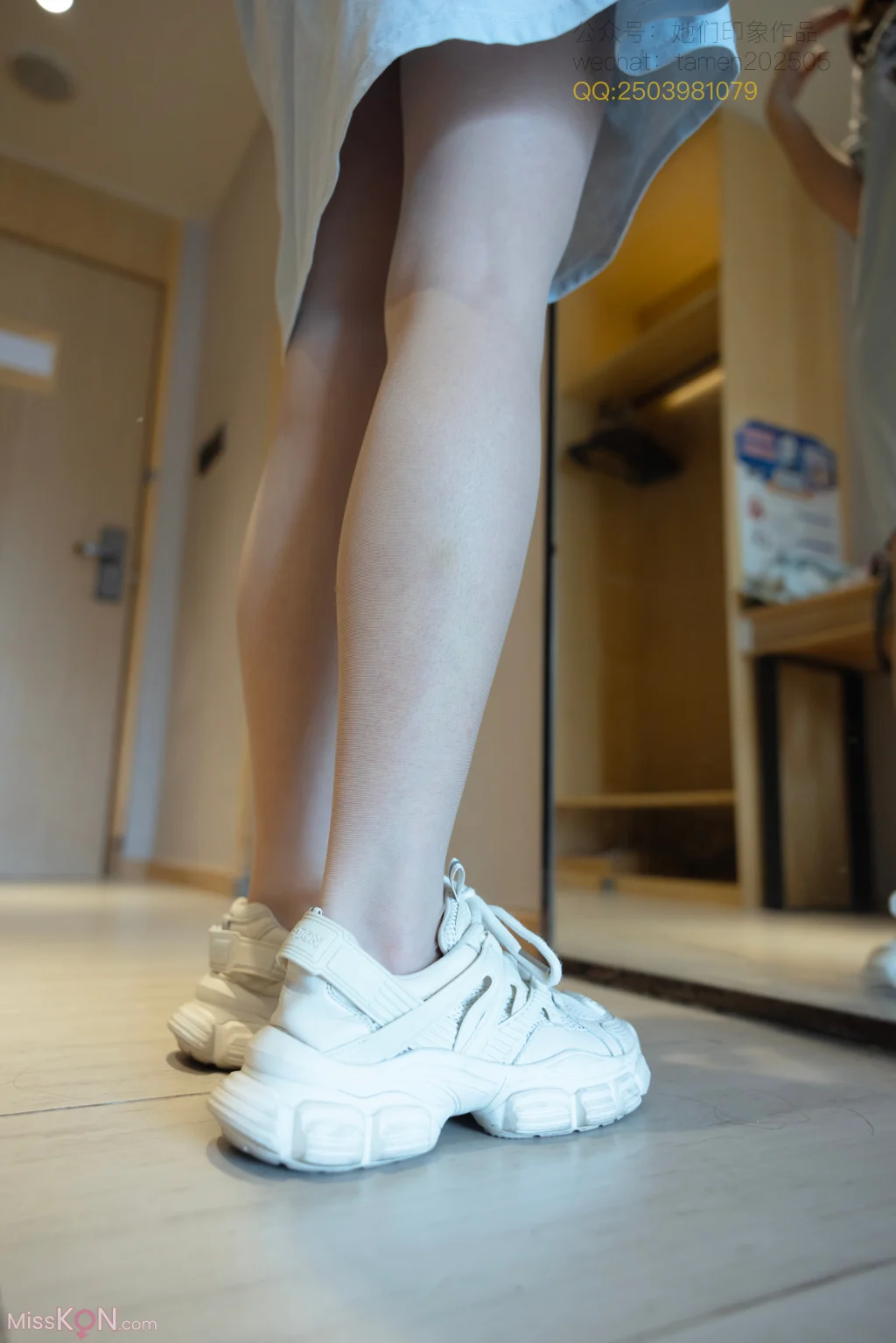 [她们印象] No.049: 小点心 (263 photos + 1 video)