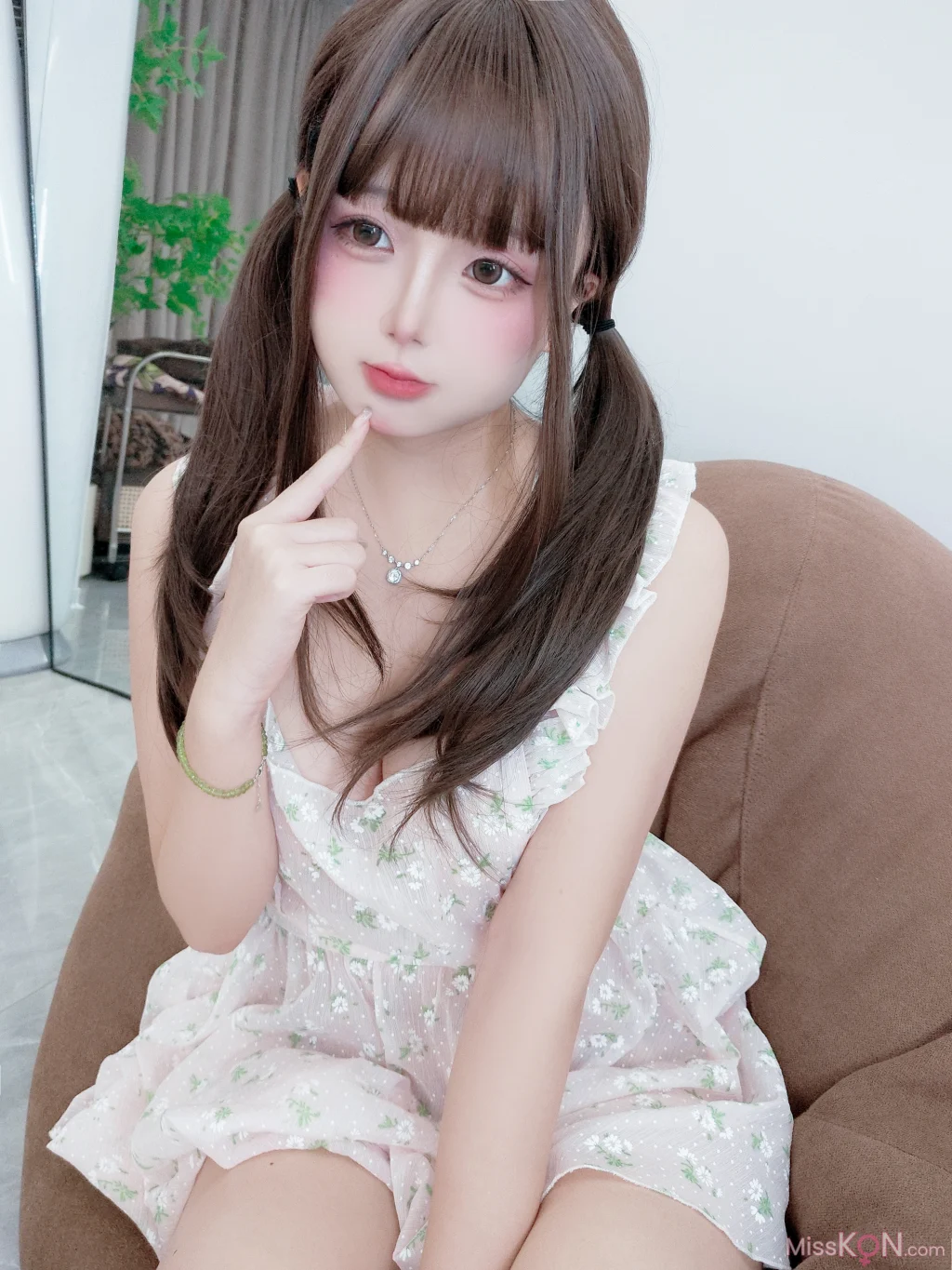 Coser@日奈娇: 小围裙 (25 photos + 1 video) – Page 2
