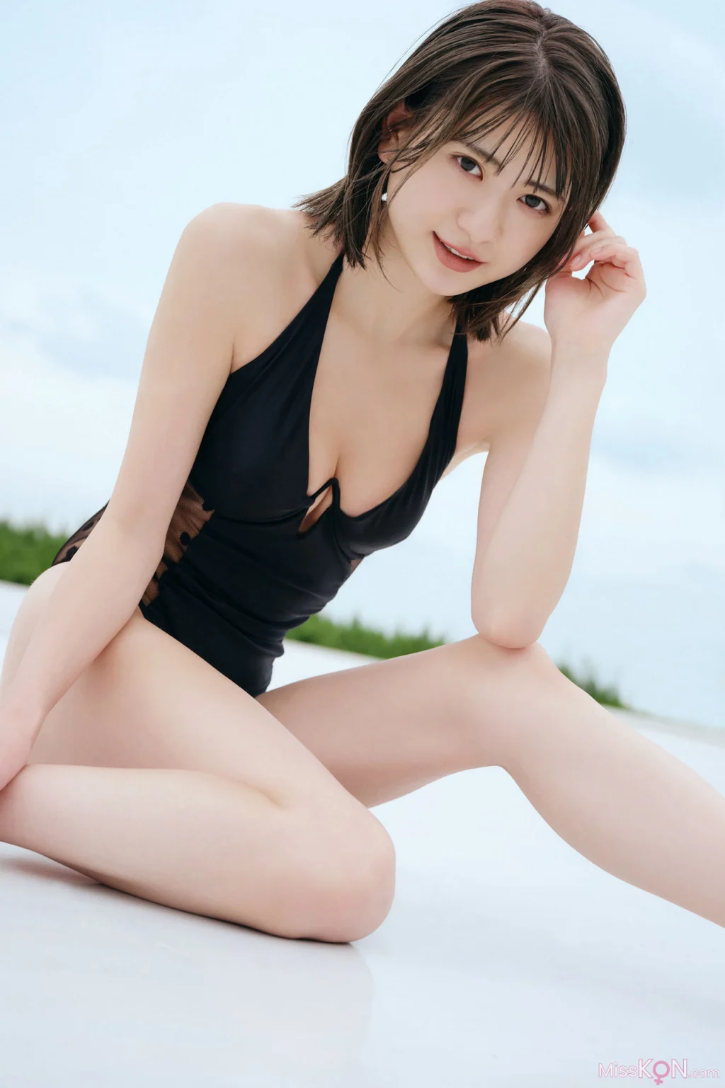 [JP] Minami Yamada (山田南実): FRIDAYデジタル写真集 「もう大人だから」100ページ決定版 (125 photos) – Page 2