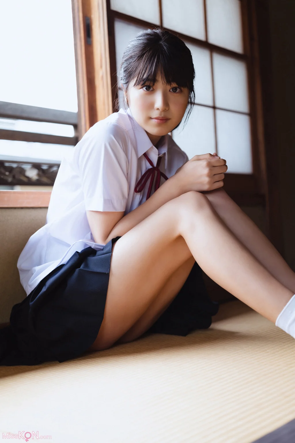 [JP] Rio Yoshida (吉田莉桜): Platinum FLASHデジタル写真集 移ろいゆくは、花の如し (96 photos)