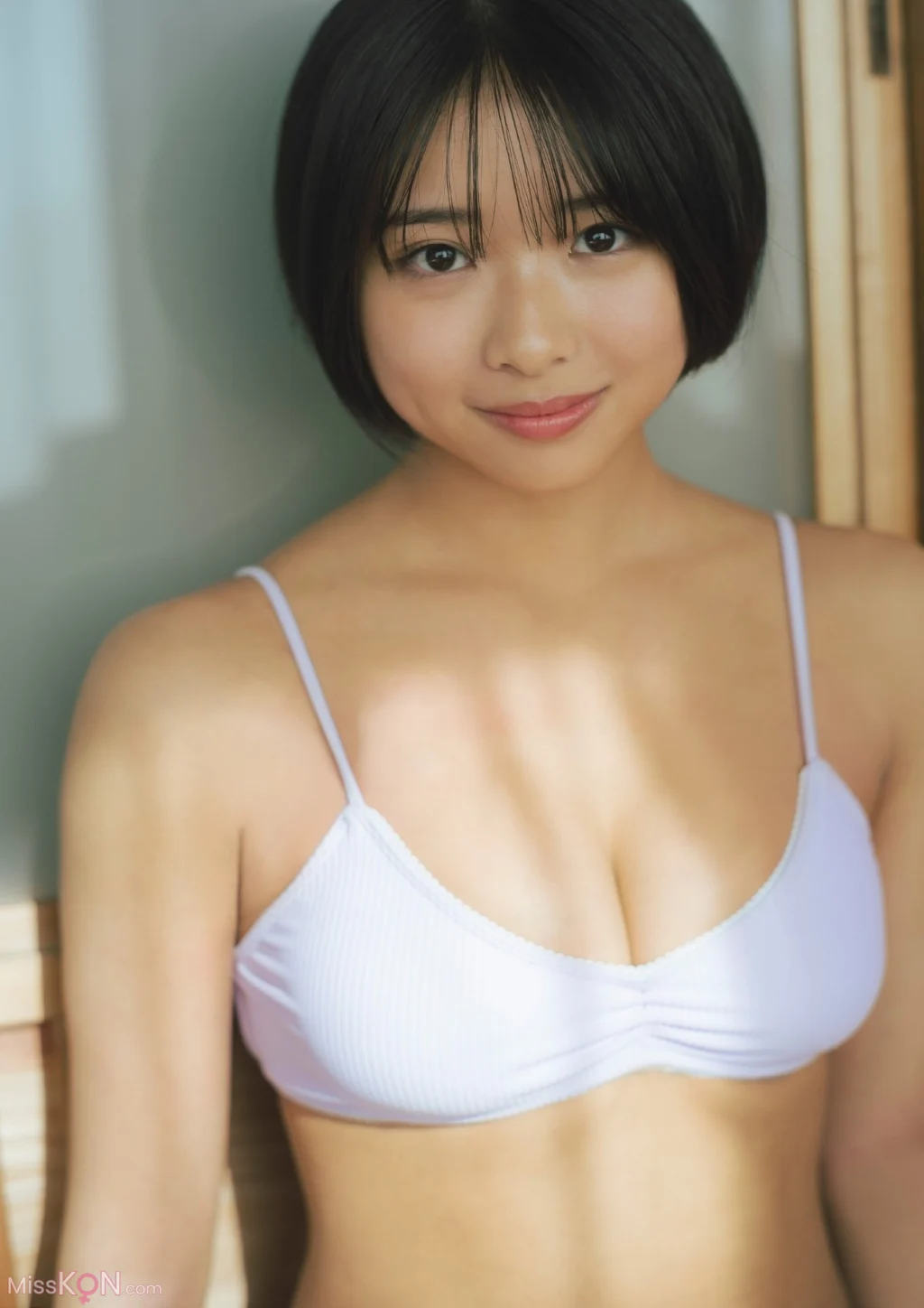[JP] Miku Kuwajima (桑島海空): Never Ending Summer Time【STRiKE！ DIGITAL PHOTOBOOK 049】 (67 photos)