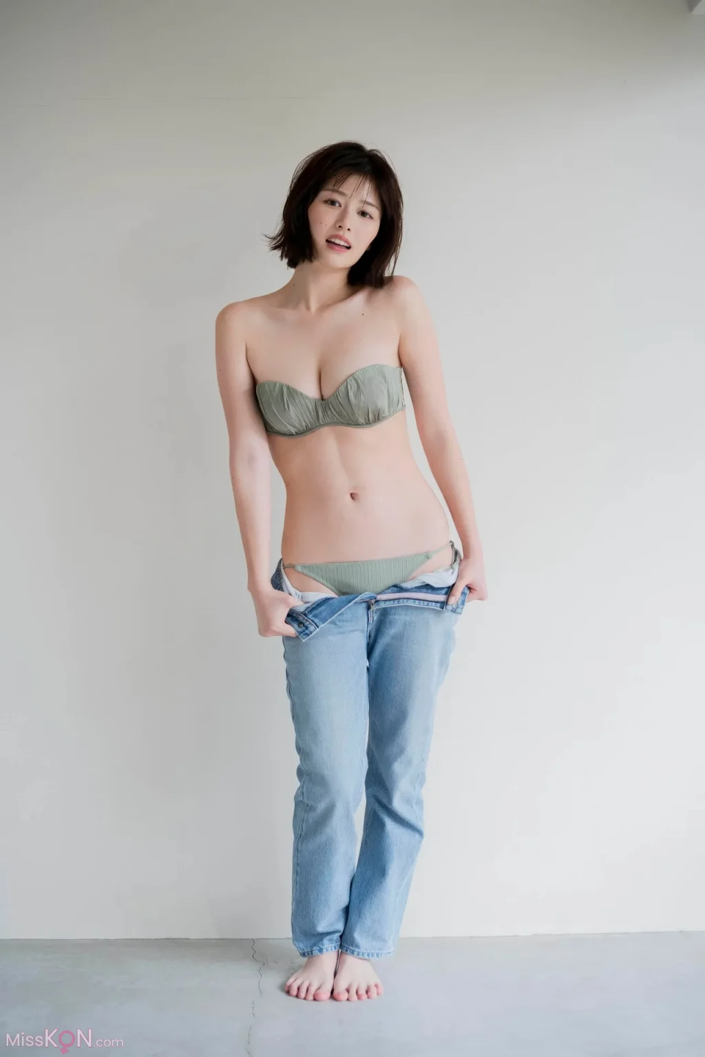 [JP] Yuzuha Saeki (冴木柚葉): マンスリーガール047 「完全未発表100カット＆ムービー」 (100 photos + 1 video) – Page 2