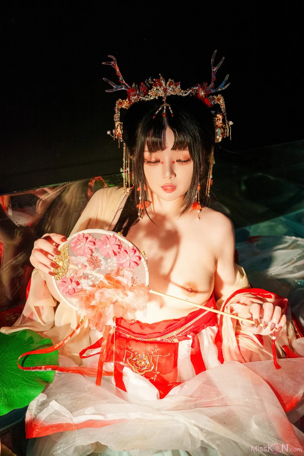 Coser@落落Raku: 赤龍姬 (59 photos + 1 video)