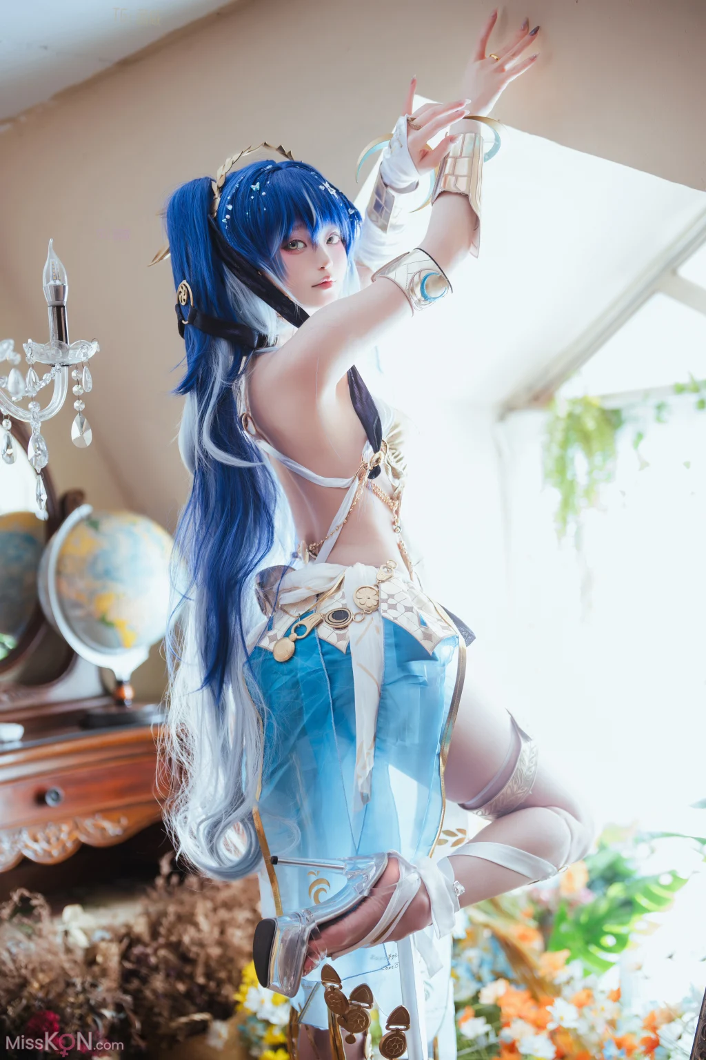 Coser@Irisuare(愛莉): 鸣潮 尤诺 (29 photos)