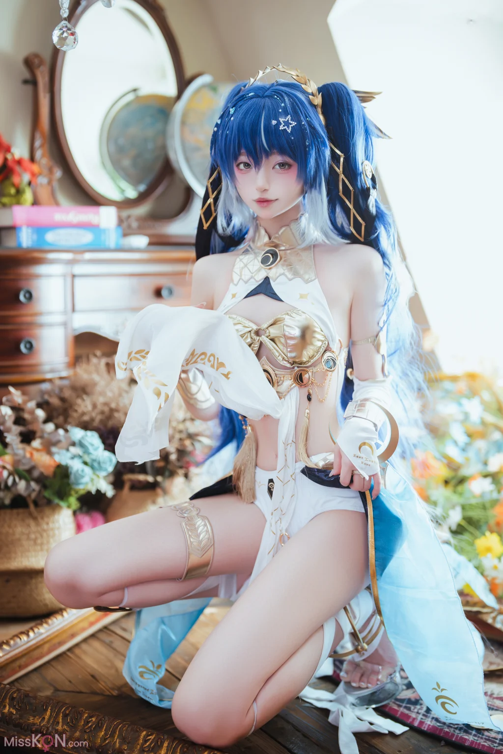 Coser@Irisuare(愛莉): 鸣潮 尤诺 (29 photos)
