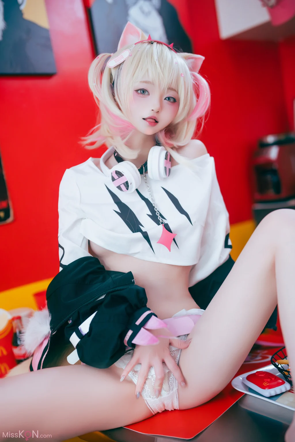 Coser@Irisuare(愛莉): Mococo (23 photos + 1 video)