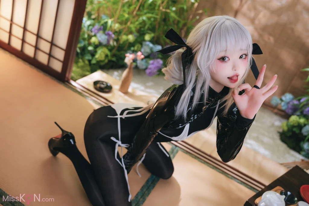 Coser@Irisuare(愛莉): Nikke White Rabbit (17 photos)