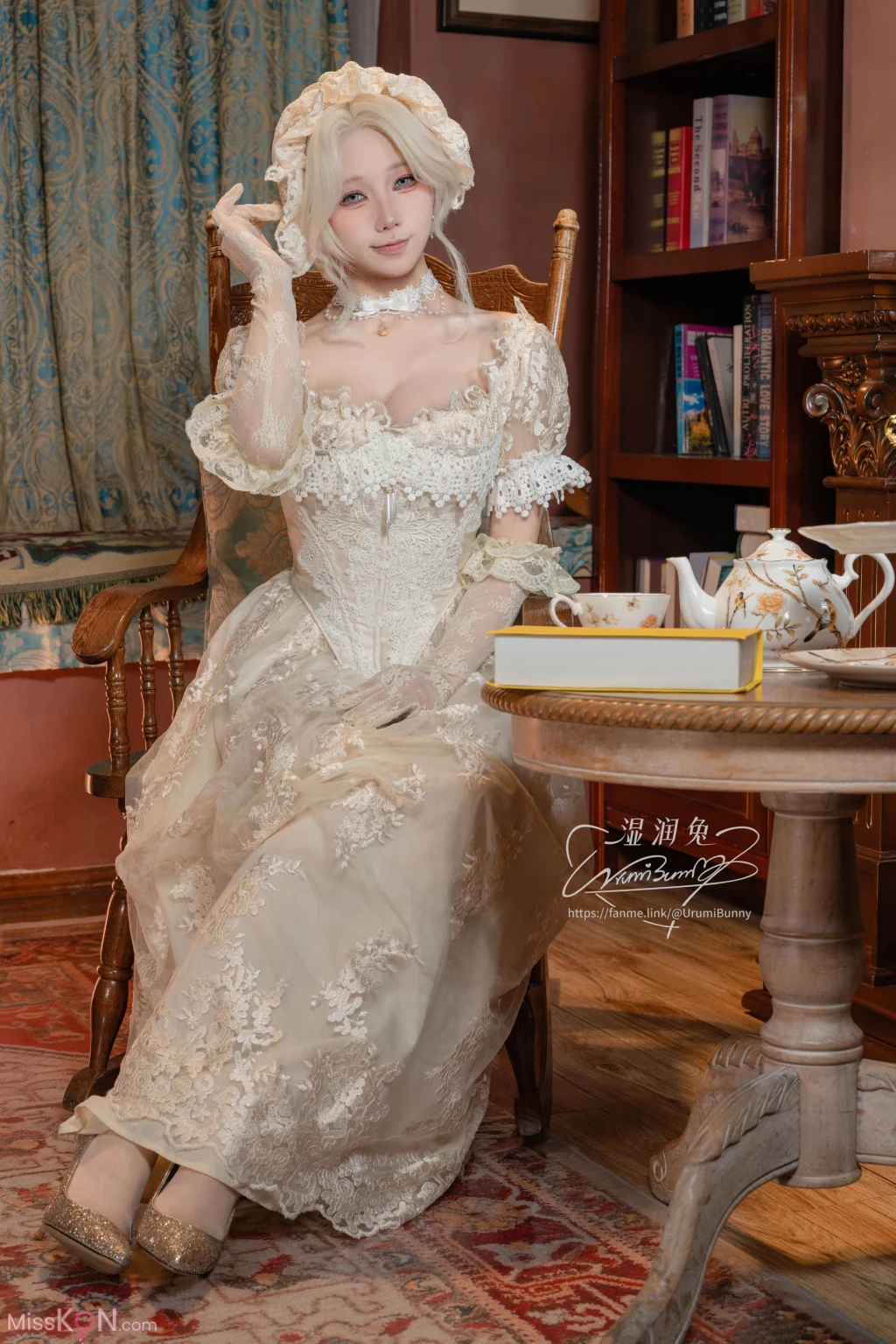 Coser@黏黏团子兔: 2026年06月作品大小姐的思春期+S (121 photos + 3 videos)