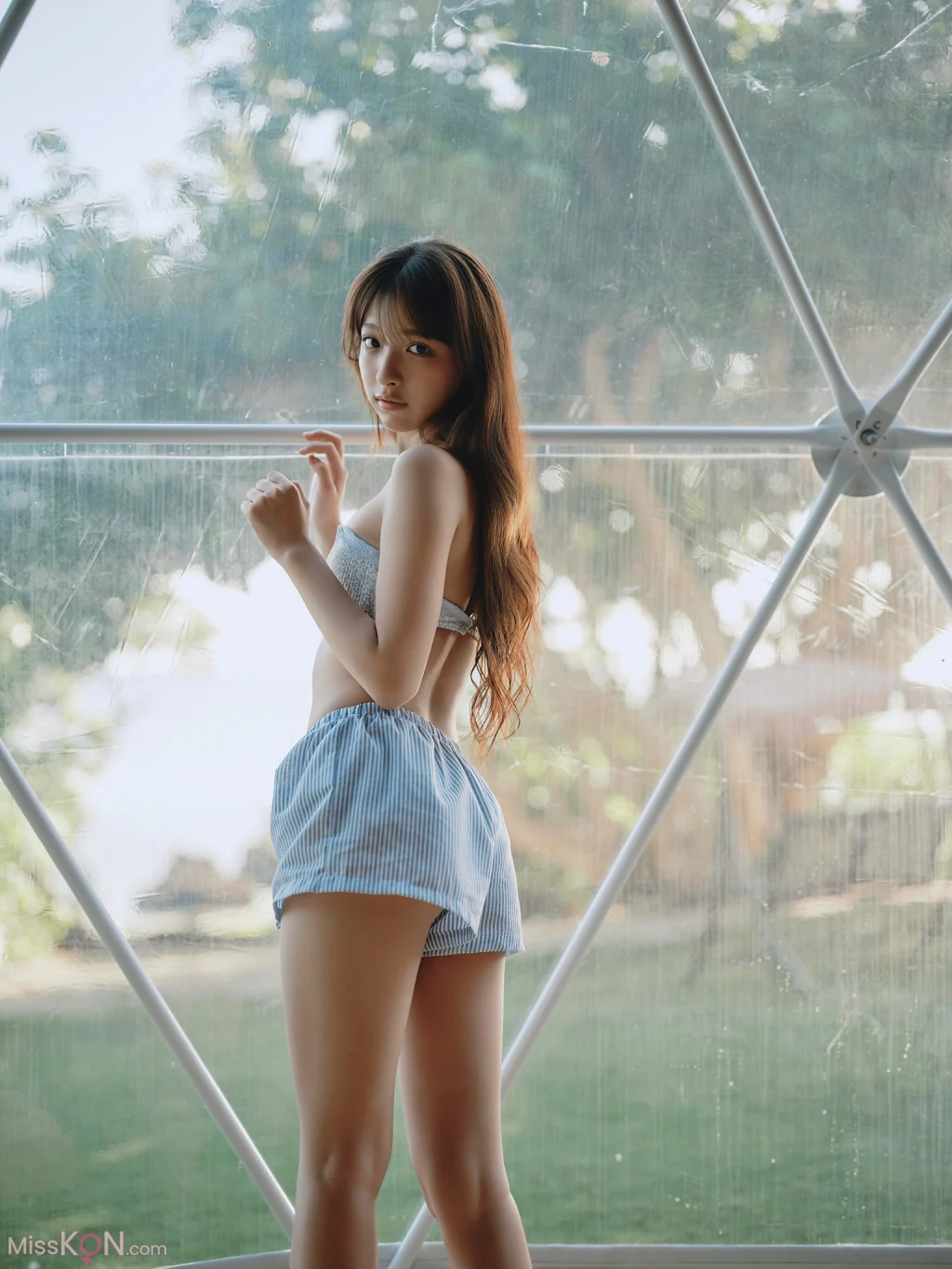 [JP] Runa Ichinose (一ノ瀬瑠菜):  DMM限定版 「新しい風。」【ヤングチャンピオンデジグラ】 (102 photos)