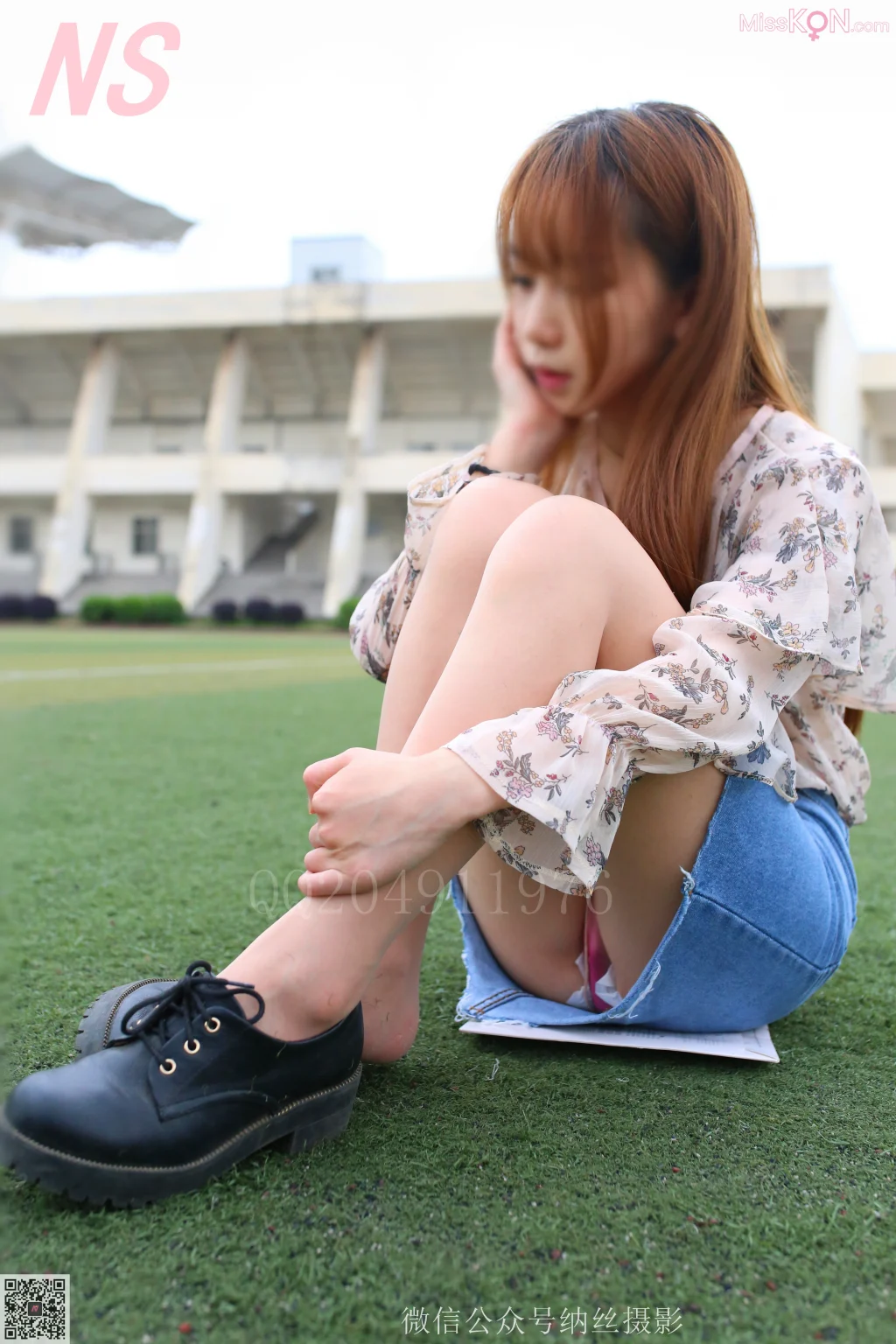 [NS纳丝摄影] No.063: 可可 牛仔短裙丝袜 (48 photos) – Page 2