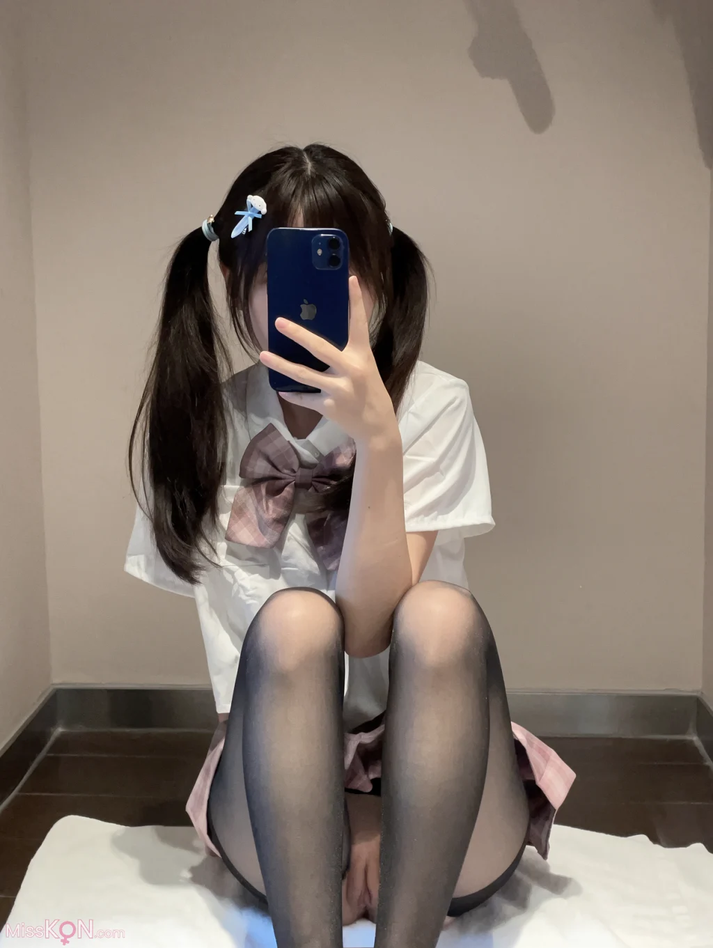 [OtherXXX] 玉宝涩涩(水手服彼女飼育): 白虎萝莉 私拍福利姬订阅 (44 photos + 23 videos) – Page 2