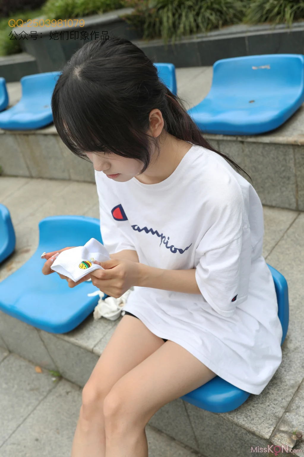 [她们印象] No.053: 莹莹 (156 photos + 1 video) – Page 3