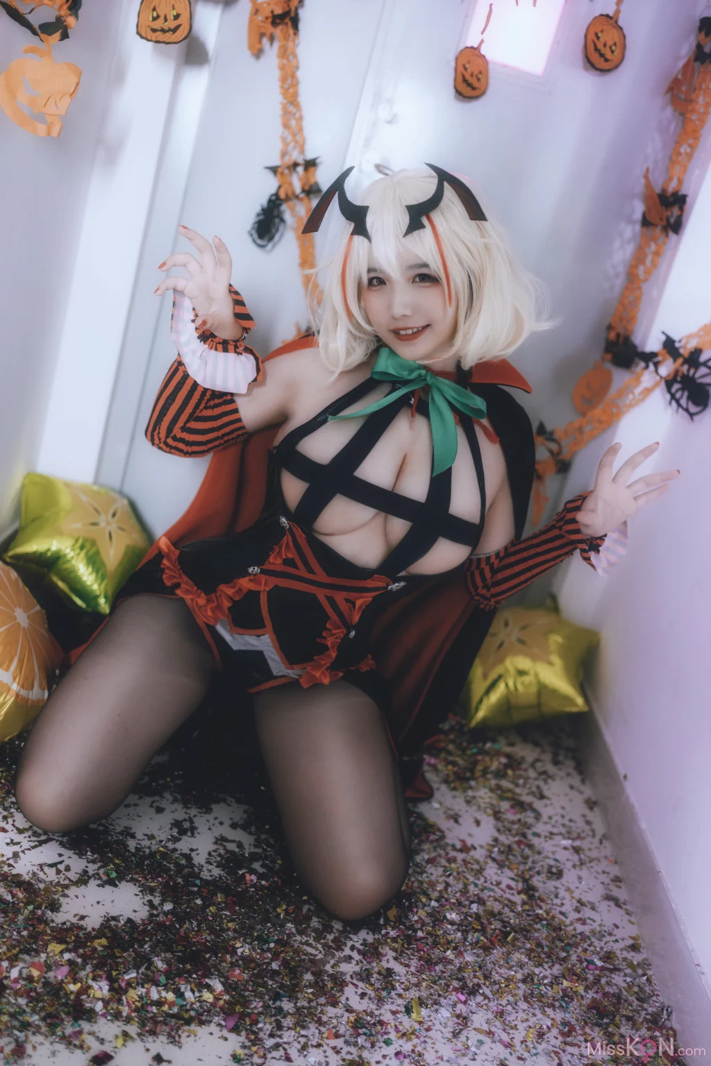 Coser@阿半今天很开心: 罗恩万圣节 (28 photos)