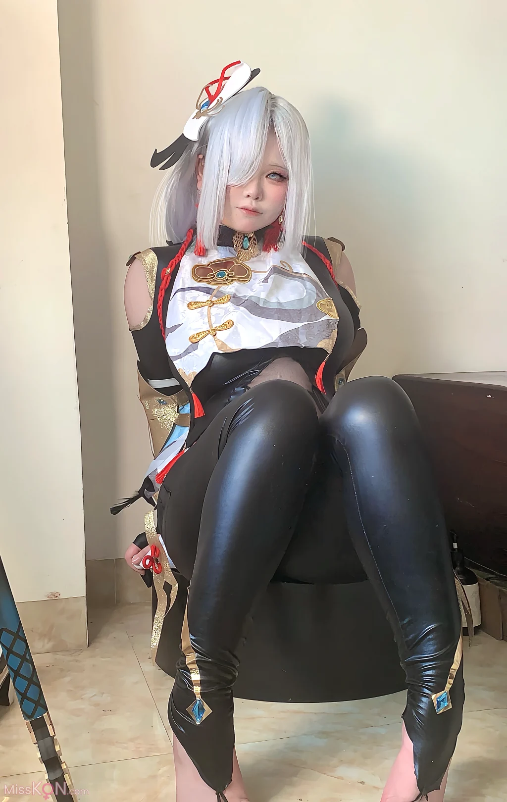 Coser@純愛neko: 原神-申鹤 (50 photos)