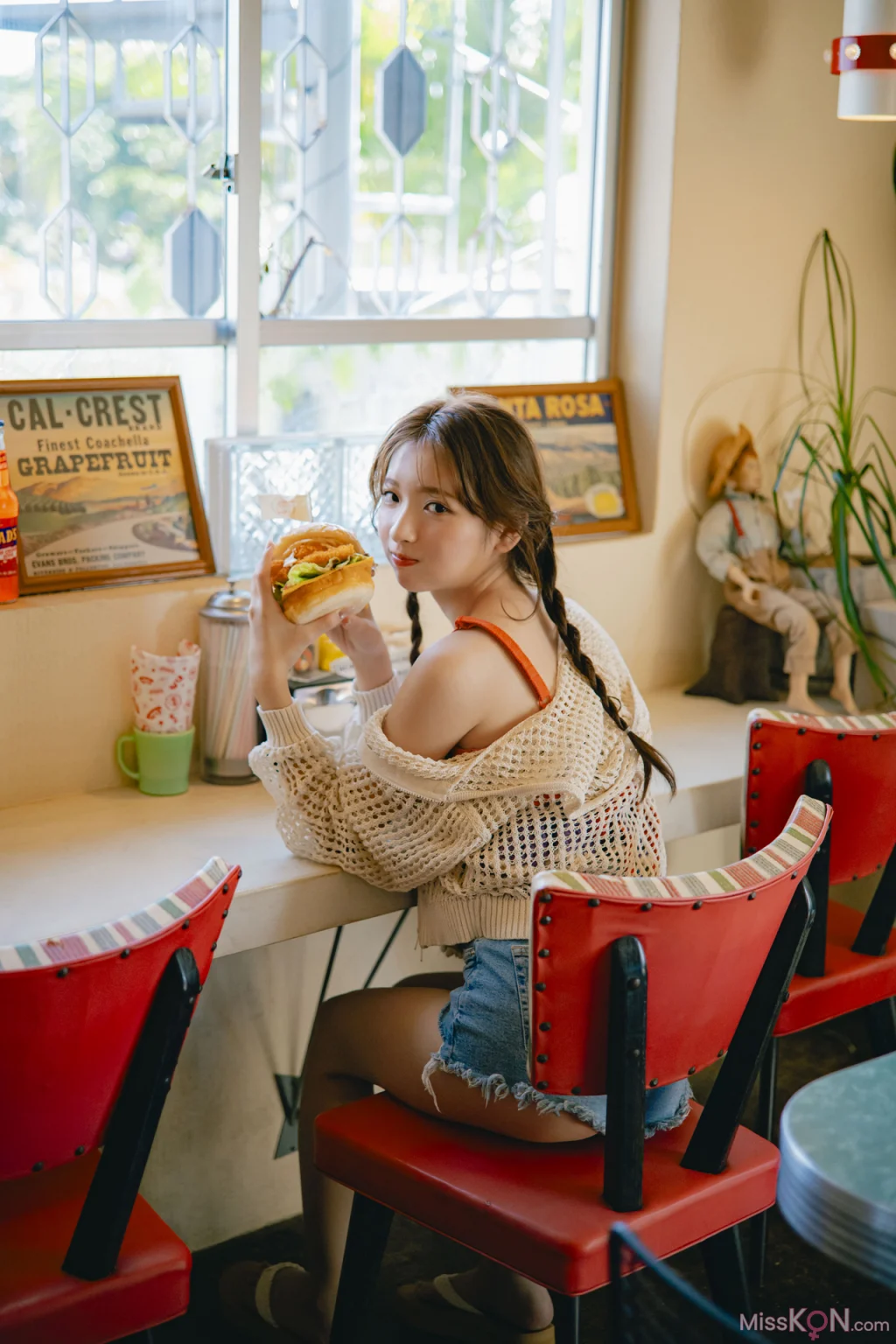 [JP] Runa Ichinose (一ノ瀬瑠菜): ヤングガンガンデジタル限定写真集「ゼッタイカワイイ」 (90 photos)