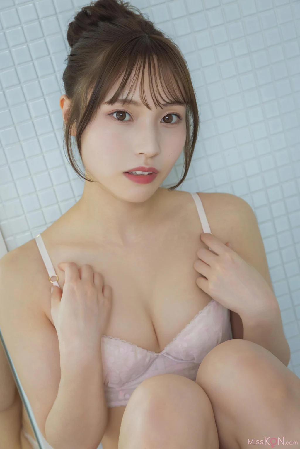 [JP] Saaya Kawagoe (川越紗彩): 【オールアザー版】写真集 なんとかなるかも (81 photos) – Page 3