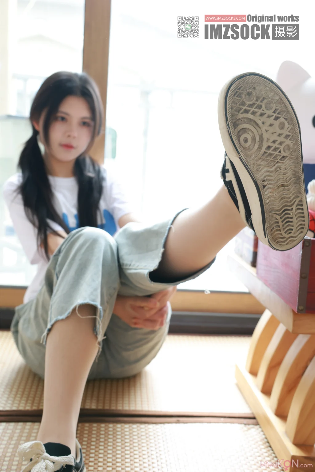 [MZSOCK爱美足] No.379: 美琳 (97 photos)