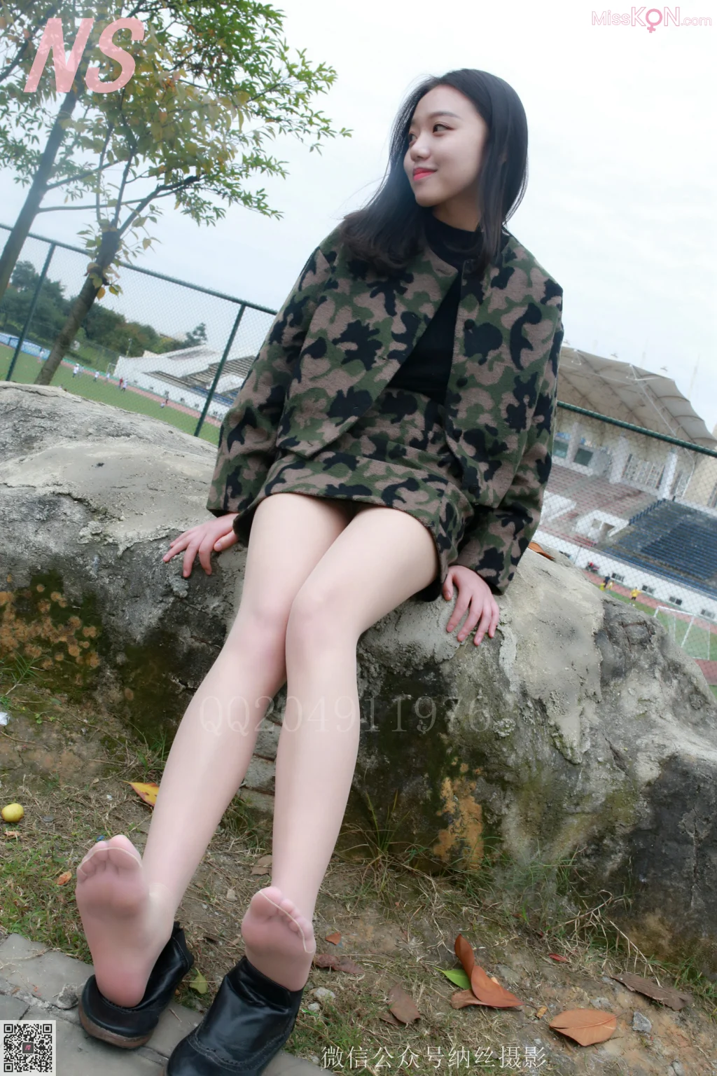 [NS纳丝摄影] No.076: 微微 迷彩少女户外肉丝 (89 photos)